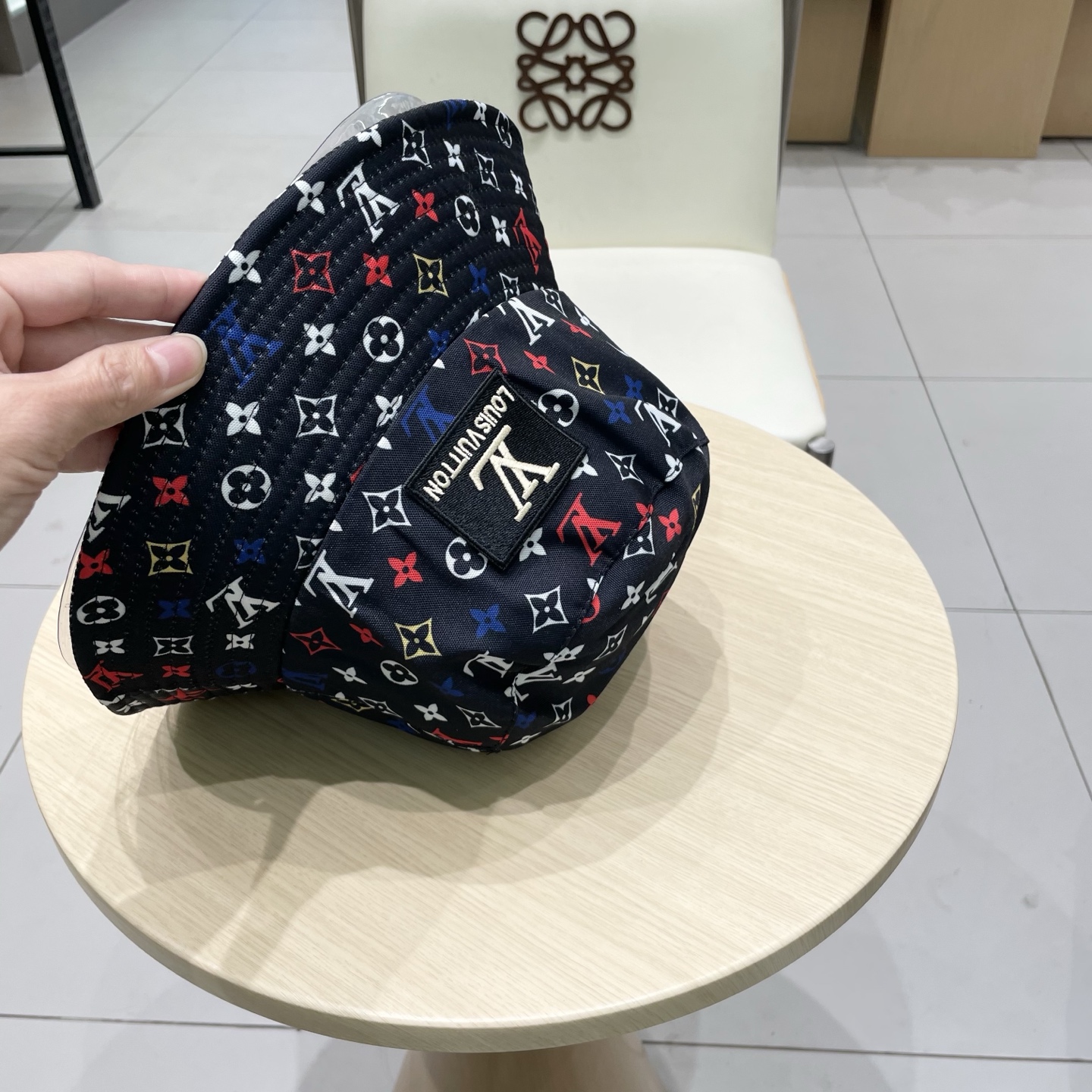 LV路易威登春夏款渔夫帽、头围57cm 男女通用