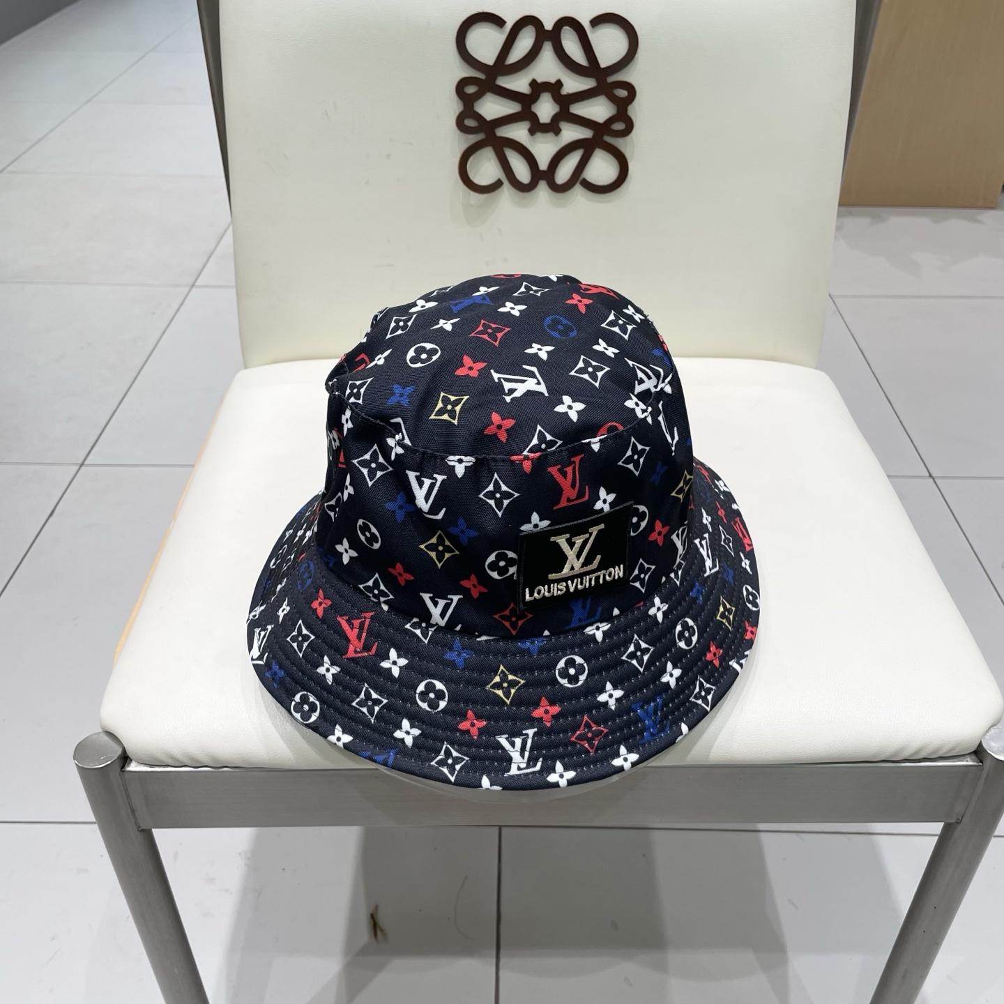 LV路易威登春夏款渔夫帽、头围57cm 男女通用