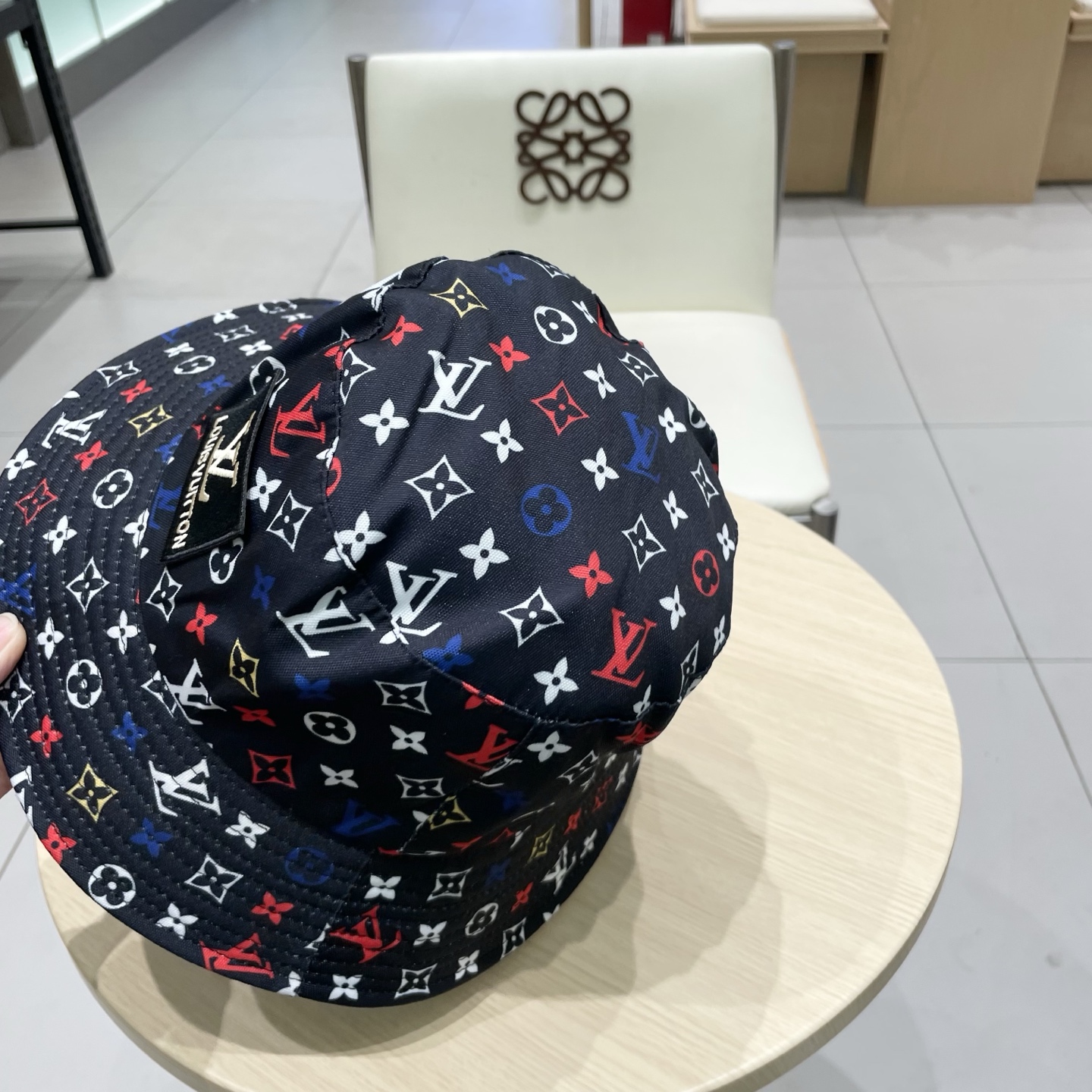 LV路易威登春夏款渔夫帽、头围57cm 男女通用