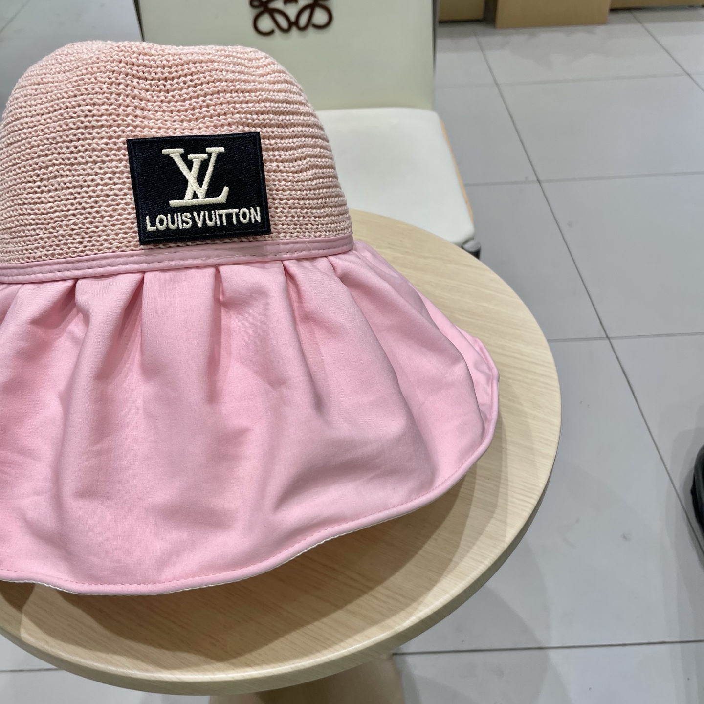 🧢路易威登LouisVuitton😍黑胶大檐防晒遮阳帽女夏季太阳遮脸防紫外线蝴蝶结大头围渔夫帽子