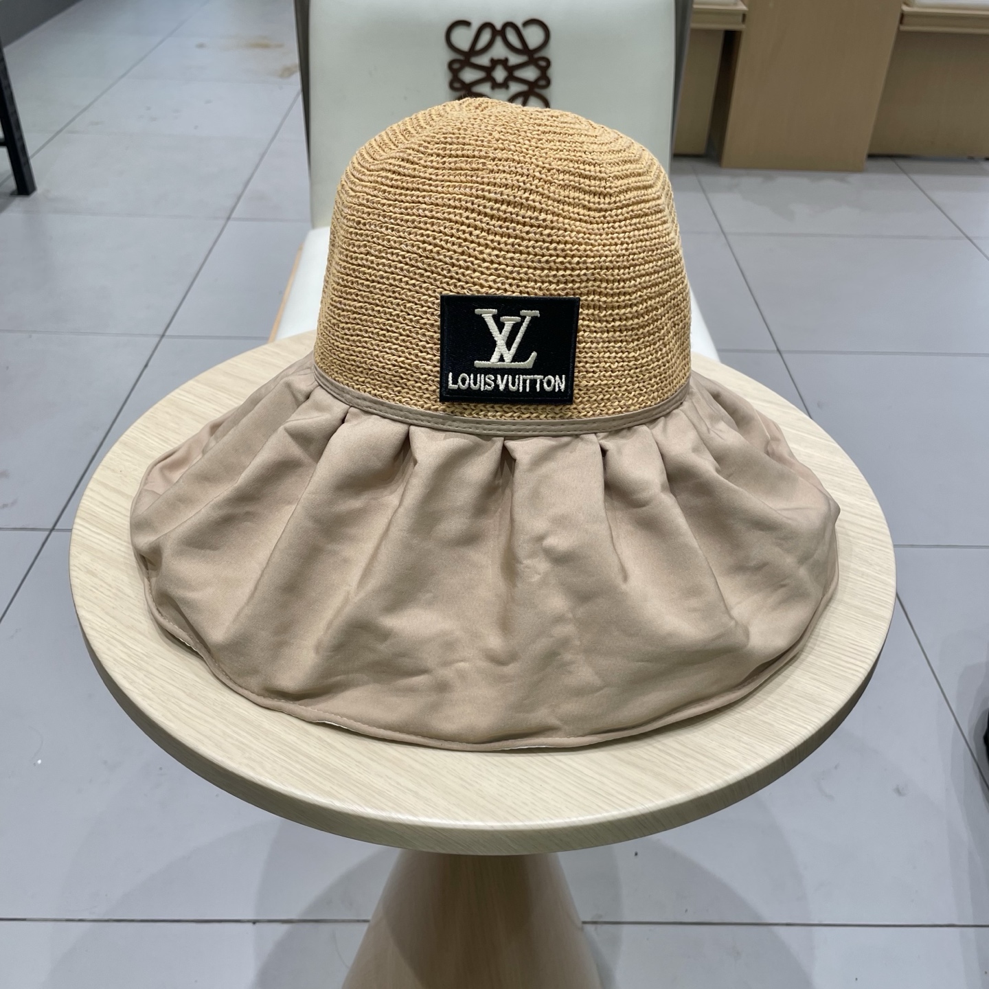 🧢路易威登LouisVuitton😍黑胶大檐防晒遮阳帽女夏季太阳遮脸防紫外线蝴蝶结大头围渔夫帽子