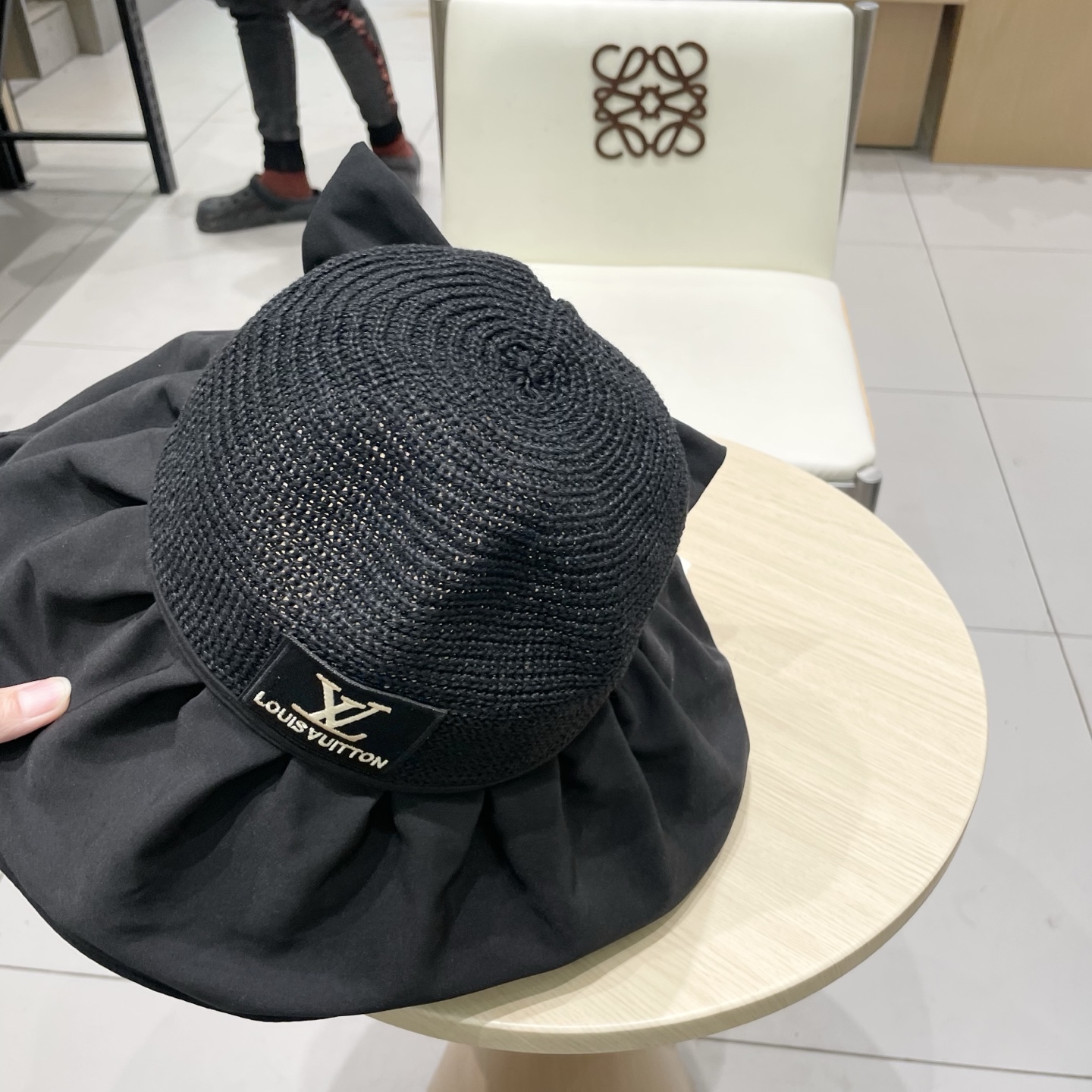 🧢路易威登LouisVuitton😍黑胶大檐防晒遮阳帽女夏季太阳遮脸防紫外线蝴蝶结大头围渔夫帽子