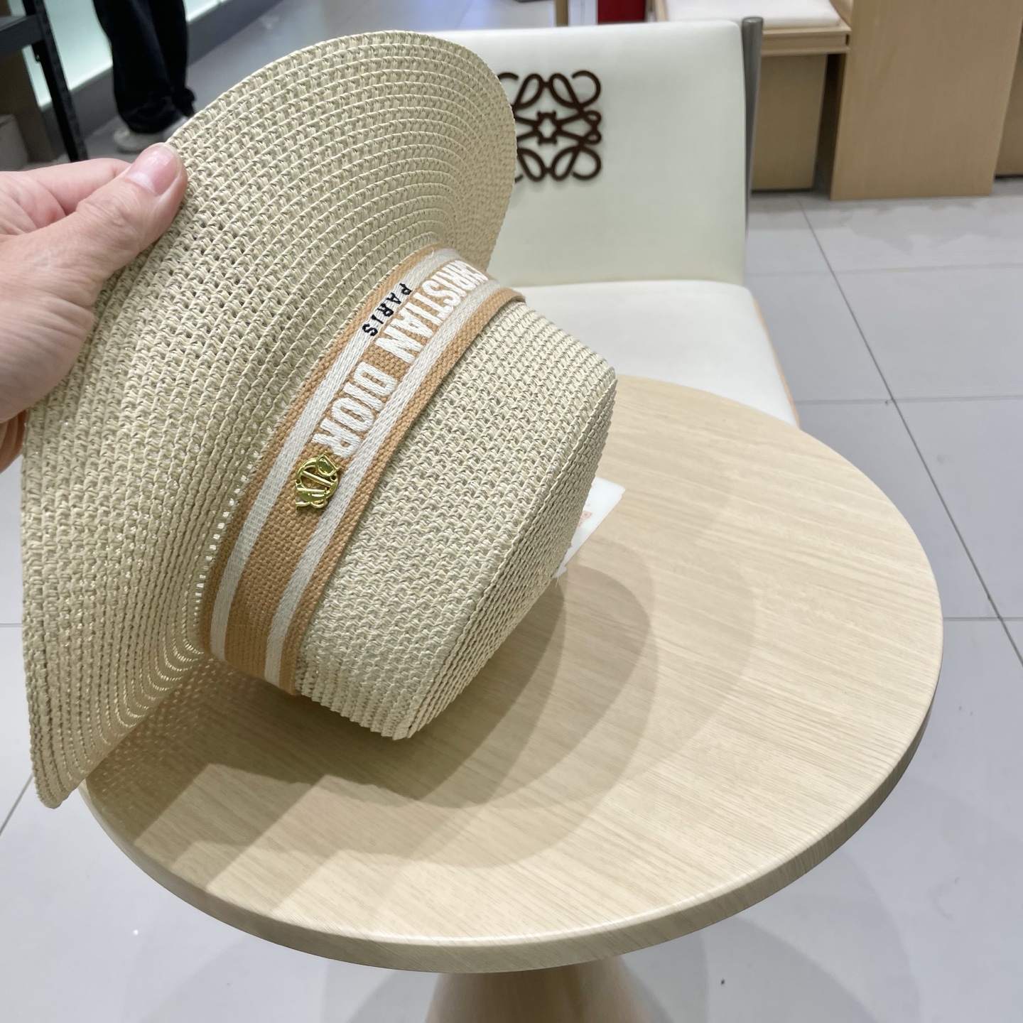 迪奥Dior 新款平顶草帽，高级定制，名媛风，夏季防晒防紫外线，出行必备，百搭好看