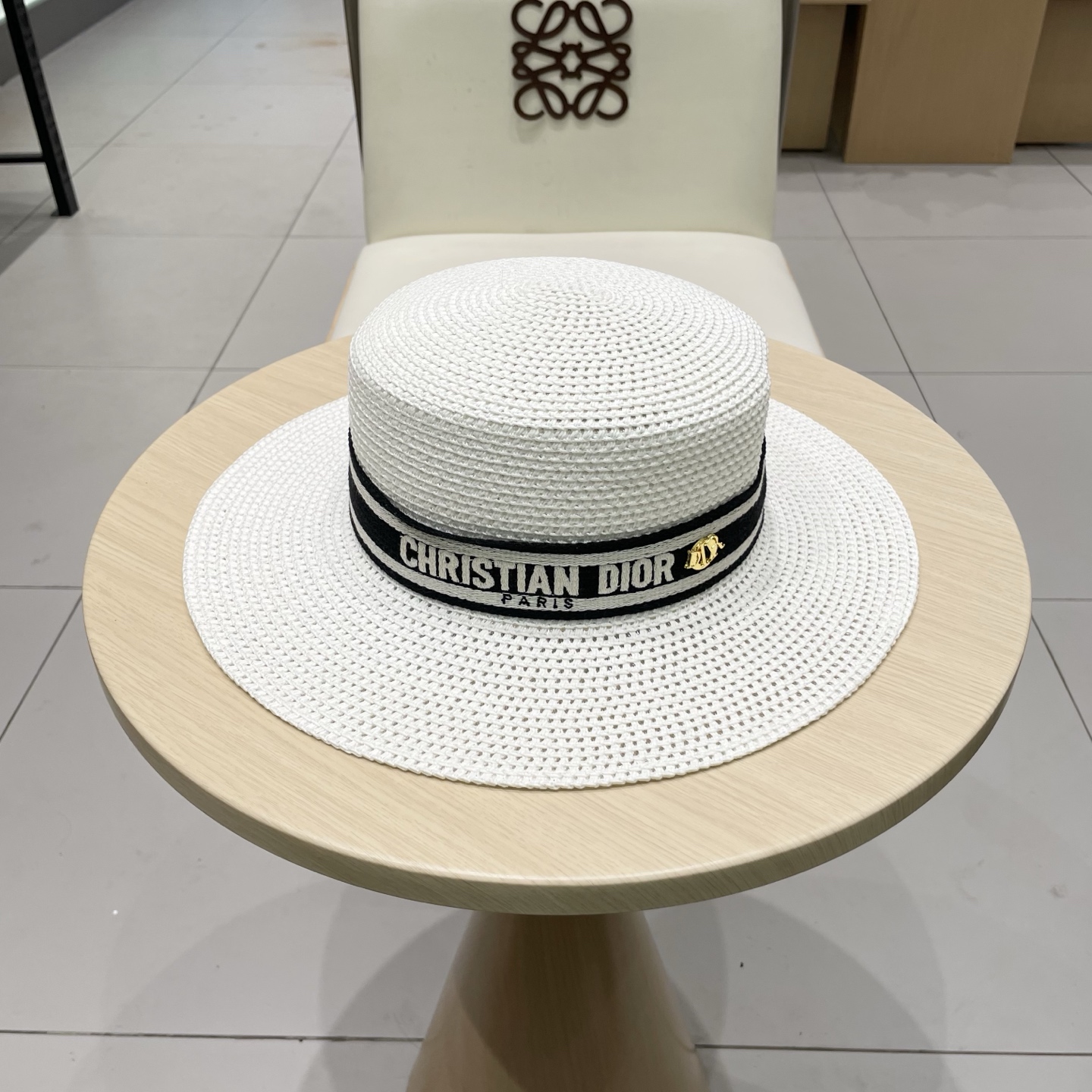 迪奥Dior 新款平顶草帽，高级定制，名媛风，夏季防晒防紫外线，出行必备，百搭好看