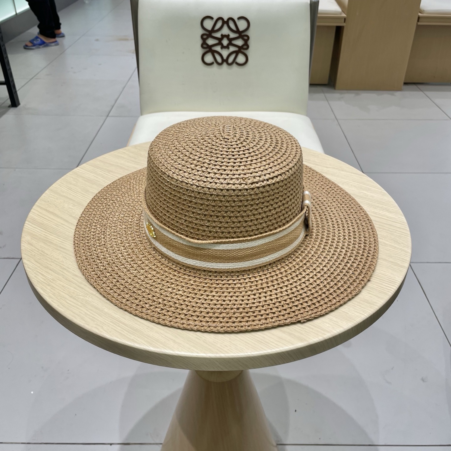 迪奥Dior 新款平顶草帽，高级定制，名媛风，夏季防晒防紫外线，出行必备，百搭好看
