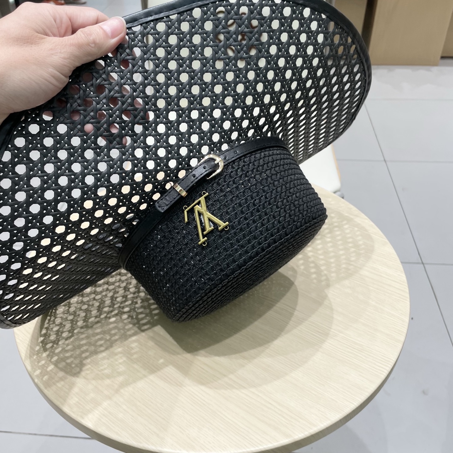  LV新款草帽，镂空设计，旅游必备，头围57cm