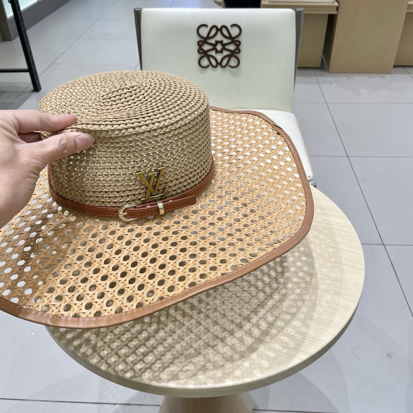  LV新款草帽，镂空设计，旅游必备，头围57cm