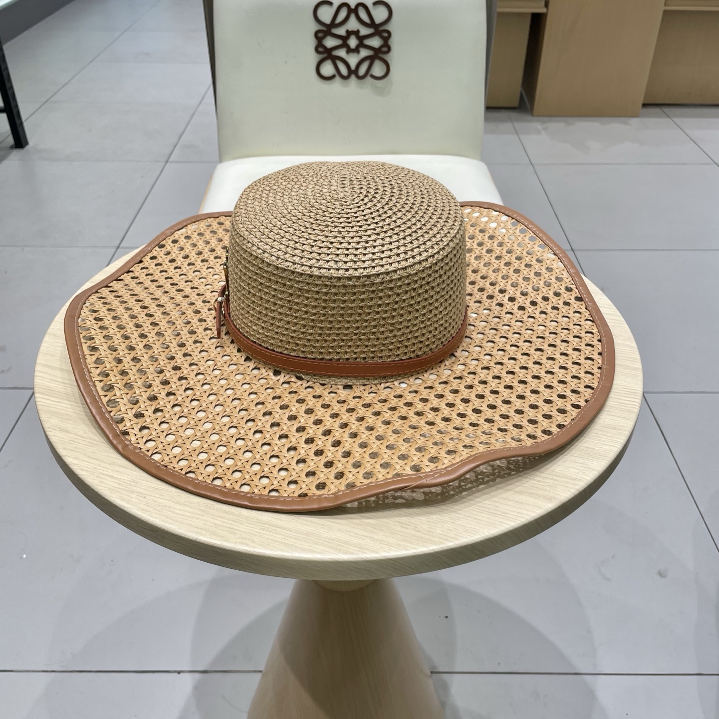  LV新款草帽，镂空设计，旅游必备，头围57cm