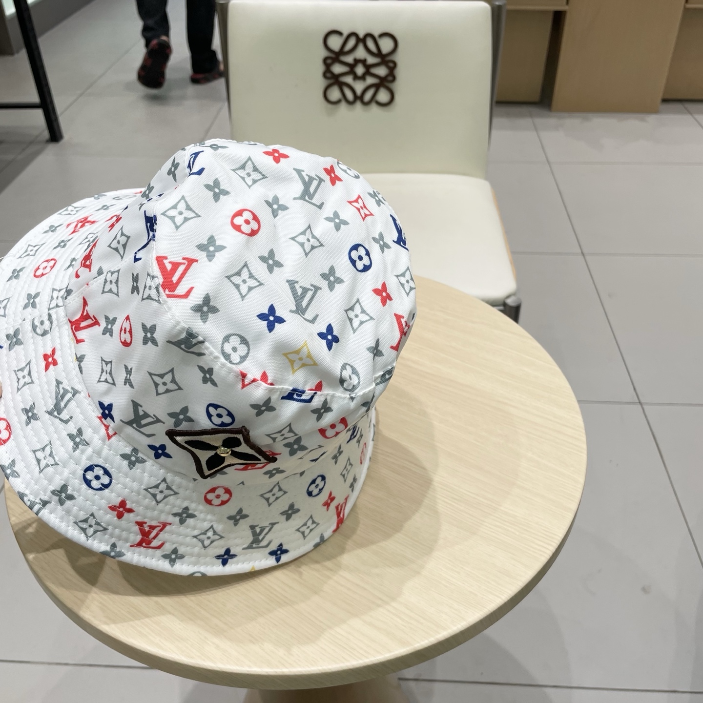 LV新款渔夫帽，老花字头围57cm