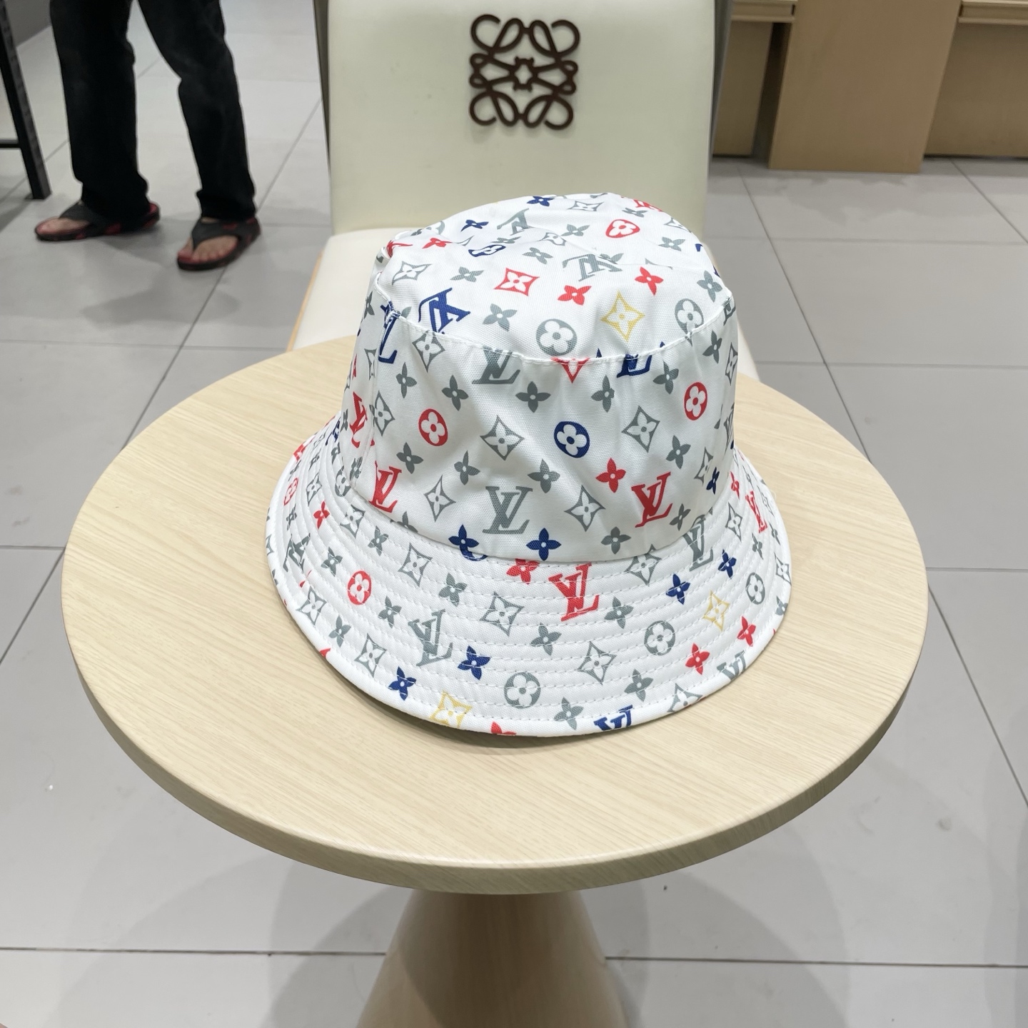 LV新款渔夫帽，老花字头围57cm