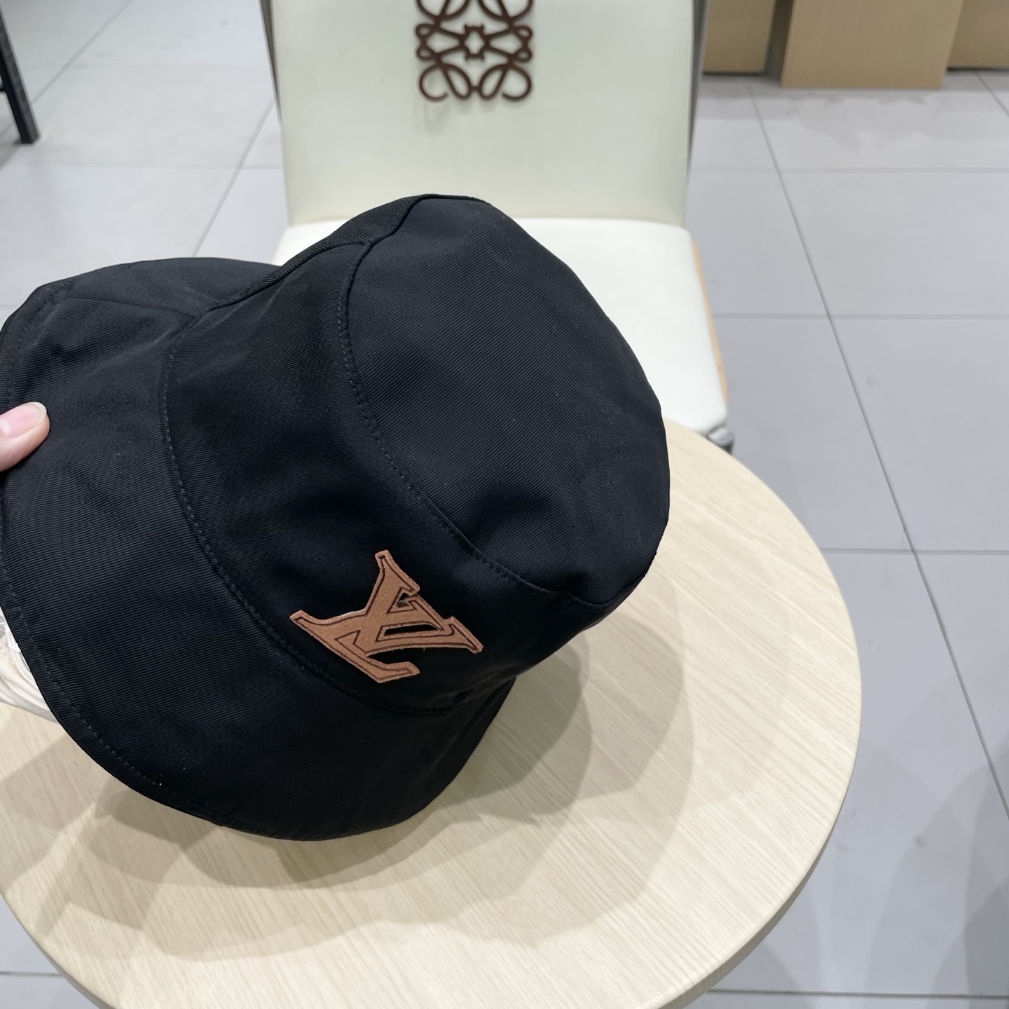 LV 路易威登新款渔夫帽，头围57cm