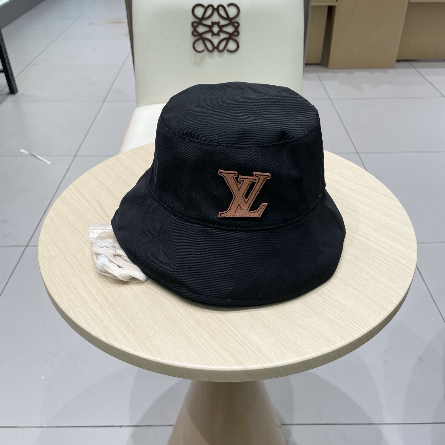 LV 路易威登新款渔夫帽，头围57cm