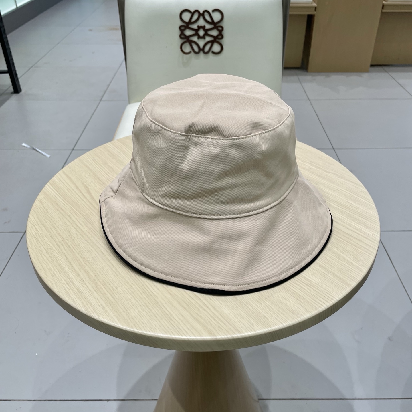 LV 路易威登新款渔夫帽，头围57cm