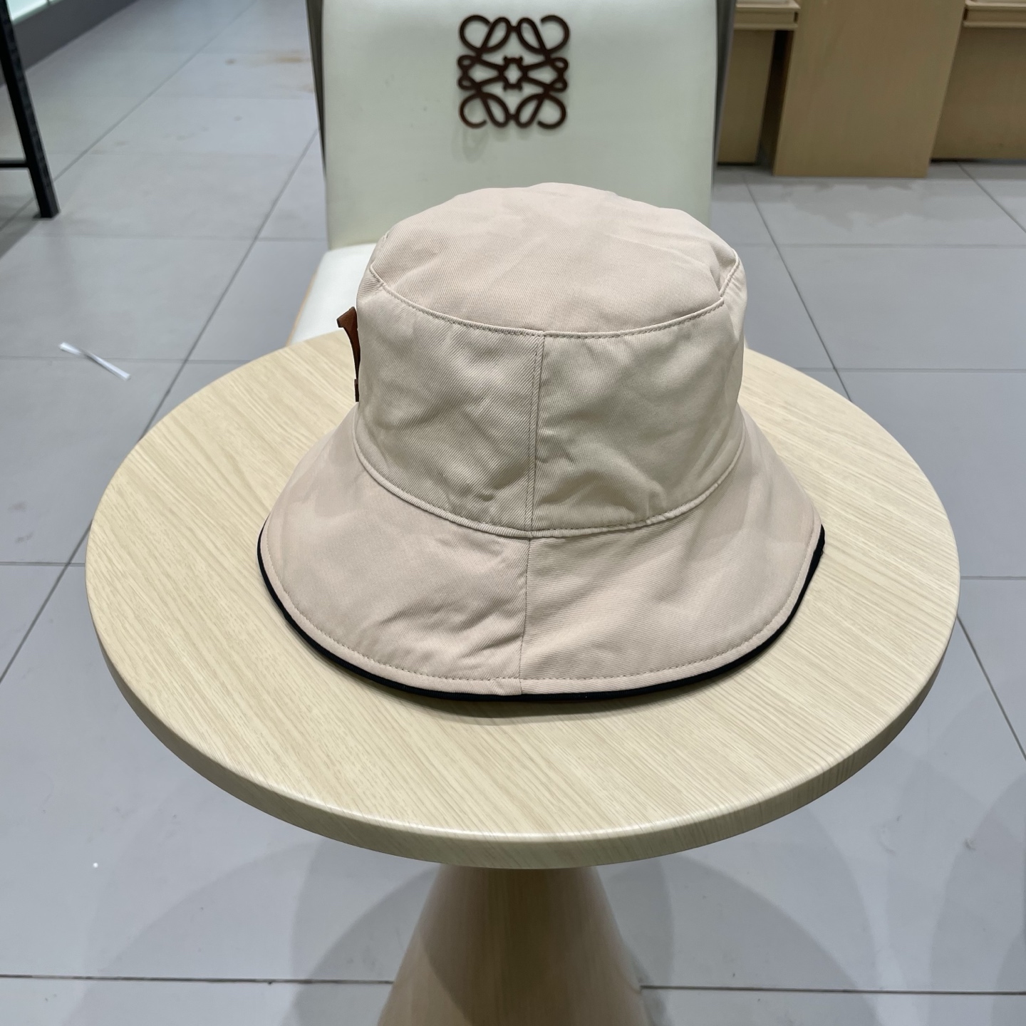 LV 路易威登新款渔夫帽，头围57cm