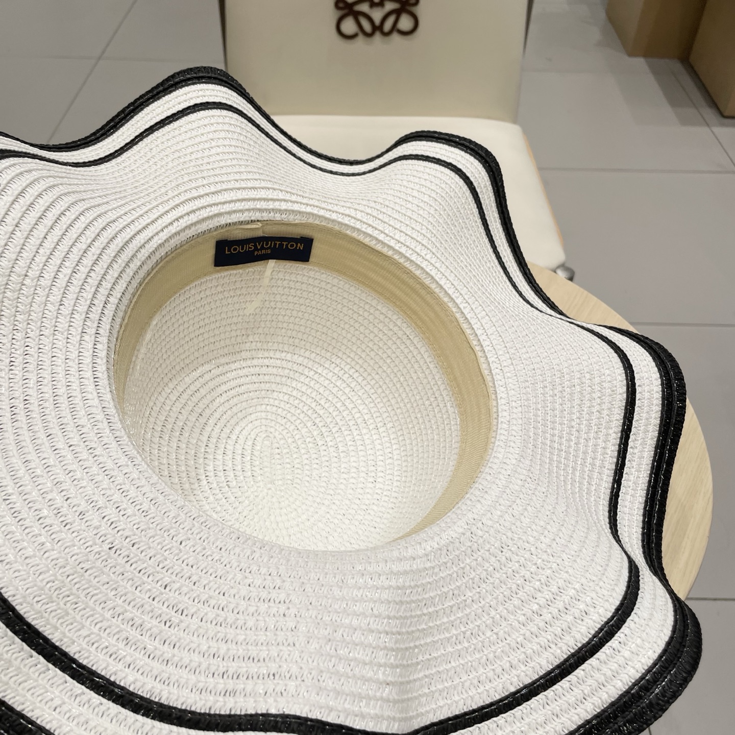 LV路易威登新款草帽，圆顶礼帽，头围57cm