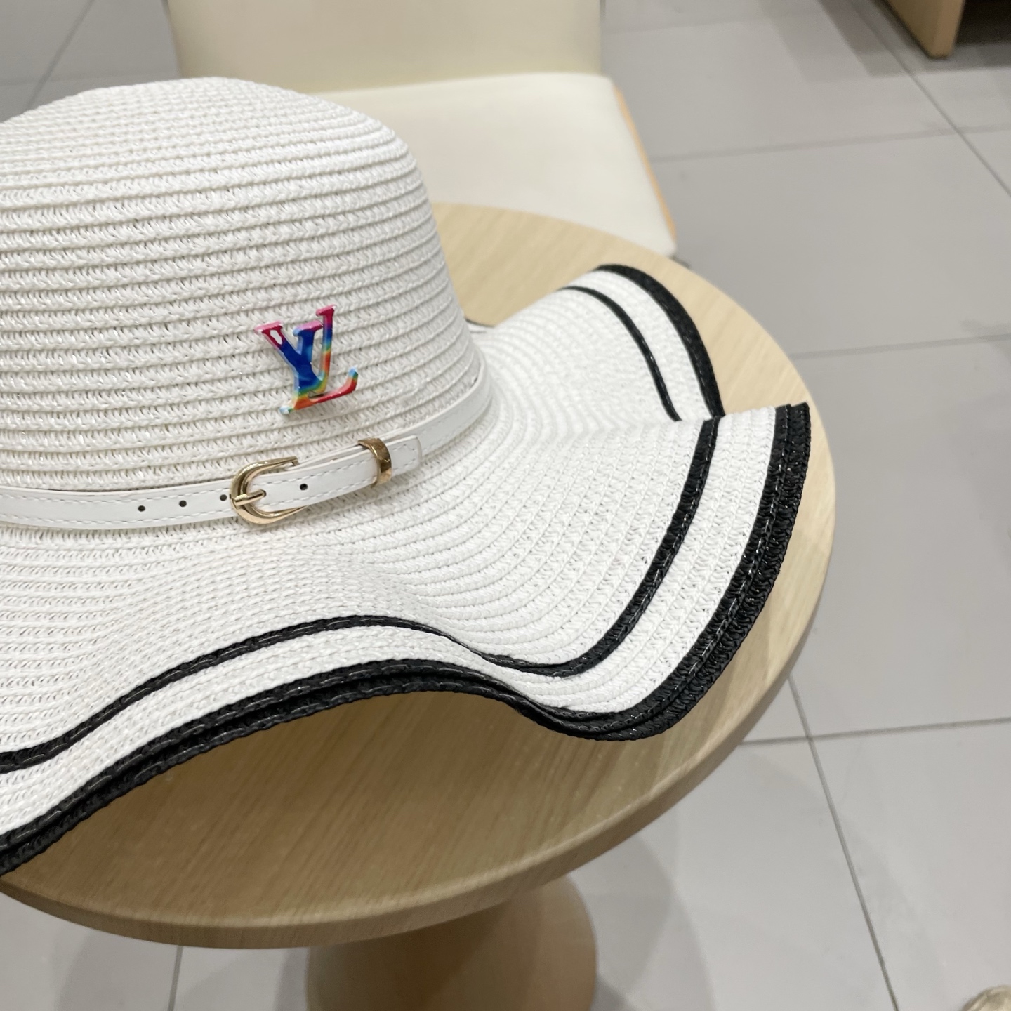 LV路易威登新款草帽，圆顶礼帽，头围57cm