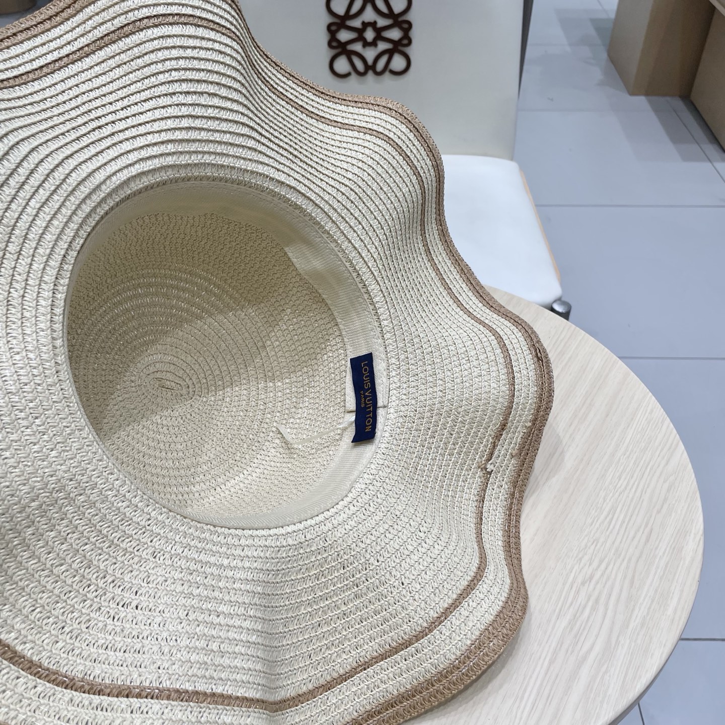 LV路易威登新款草帽，圆顶礼帽，头围57cm