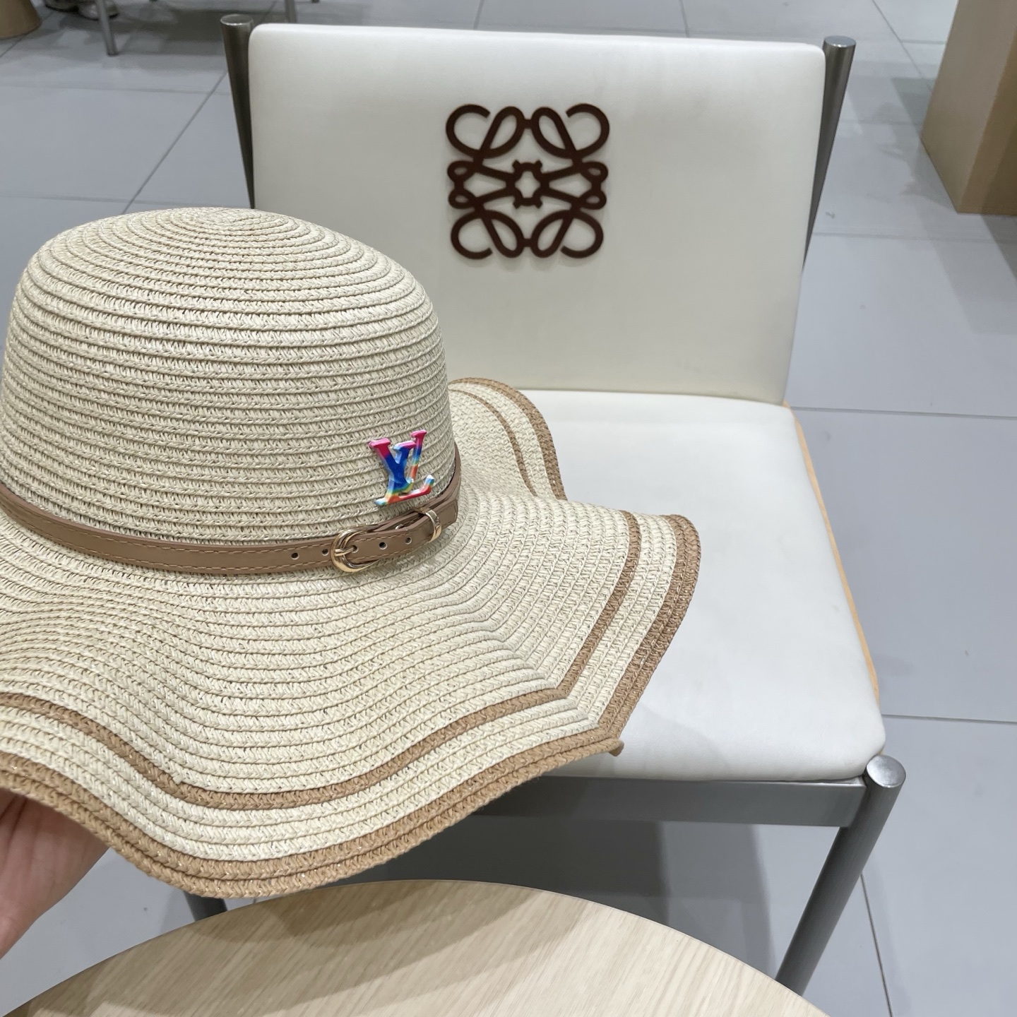 LV路易威登新款草帽，圆顶礼帽，头围57cm