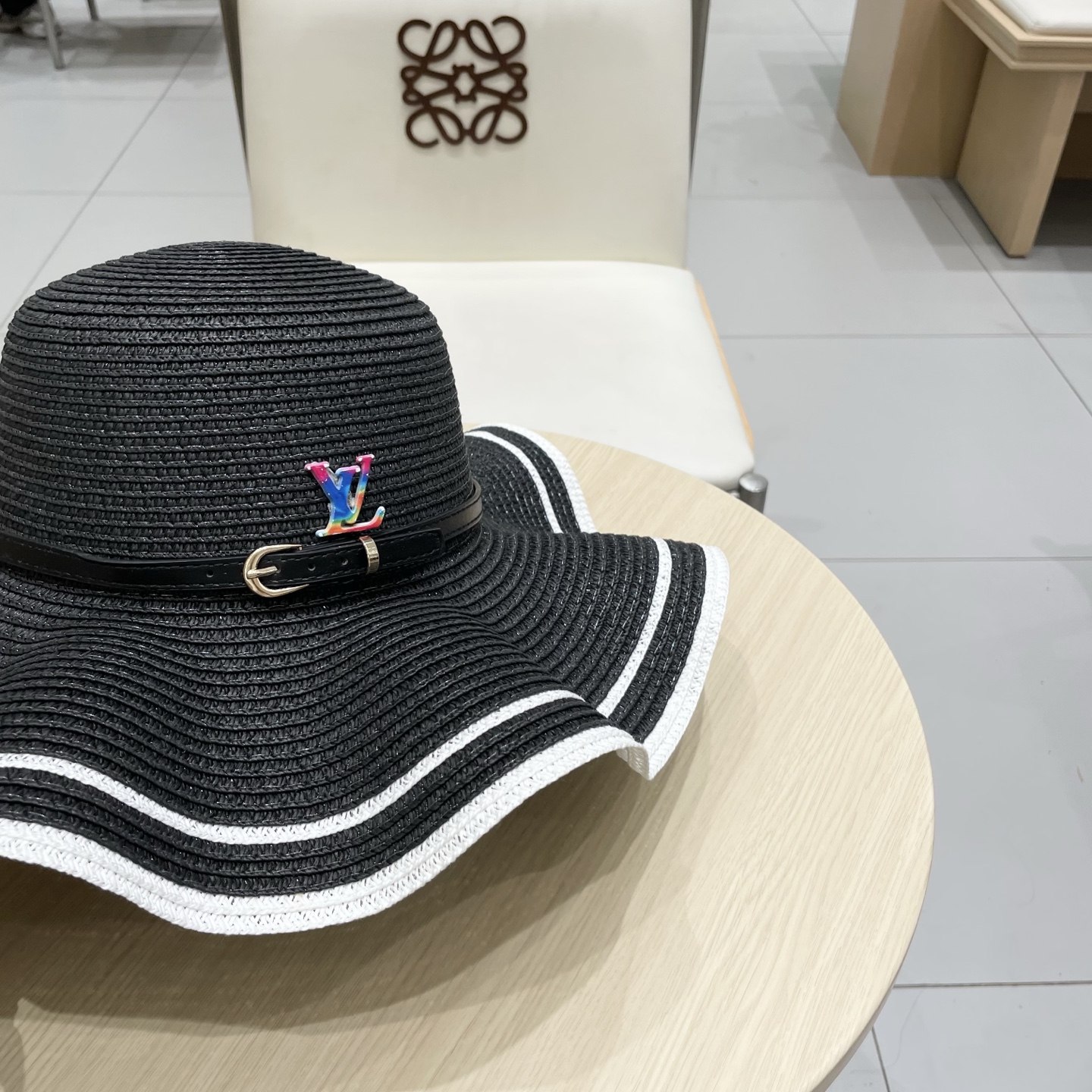 LV路易威登新款草帽，圆顶礼帽，头围57cm