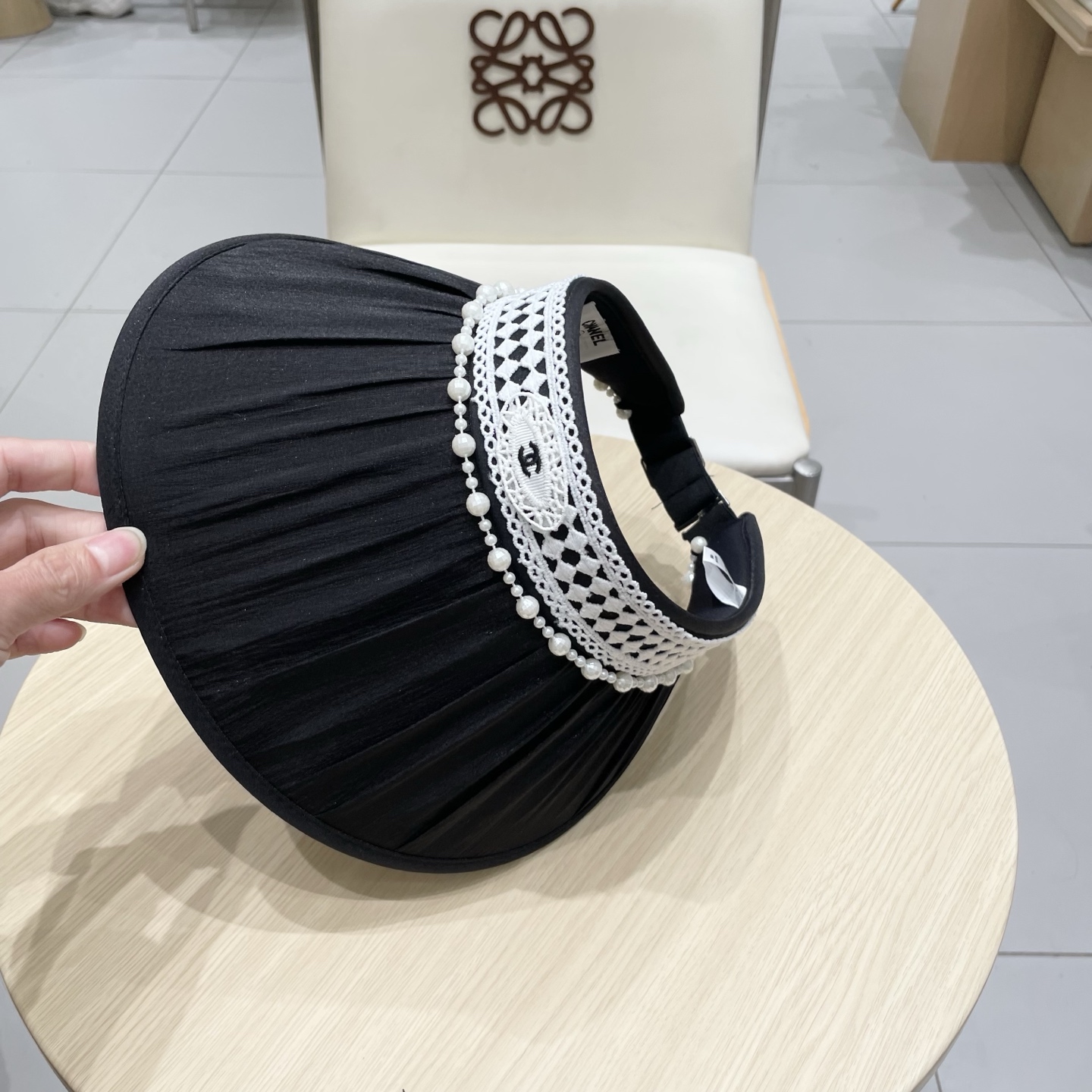  Chanel香奈儿空顶遮阳帽，发箍遮阳帽，头围57cm