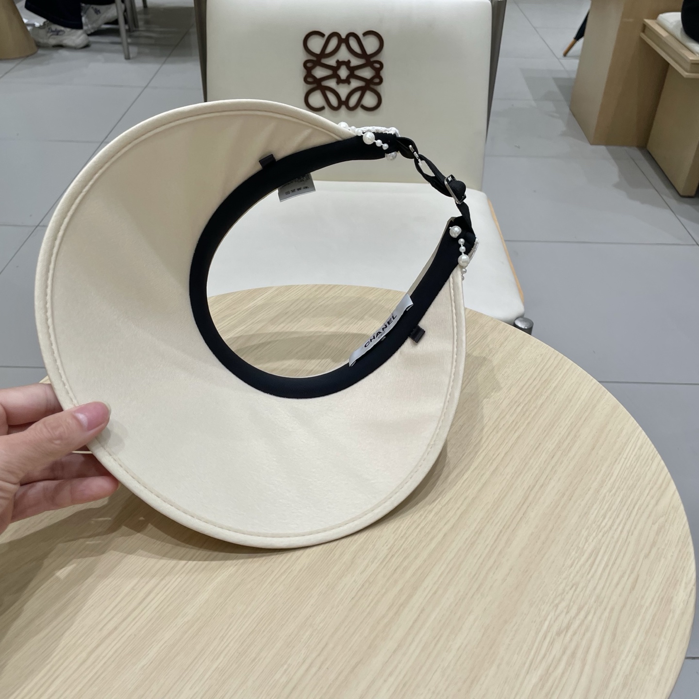  Chanel香奈儿空顶遮阳帽，发箍遮阳帽，头围57cm