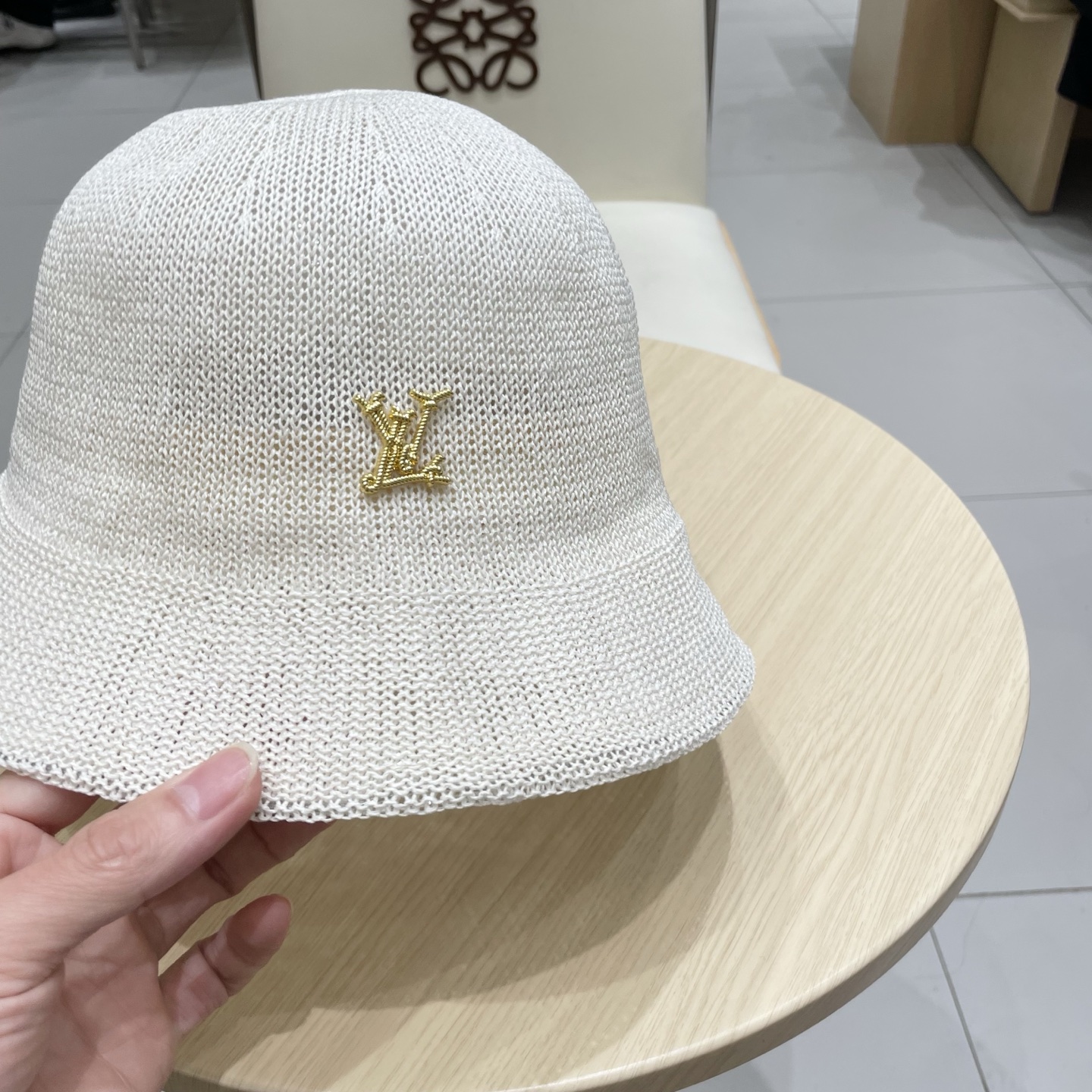  LV路易威登日本和纸薄款透气针织渔夫帽子女春夏素颜百搭盆帽显脸小水桶帽潮