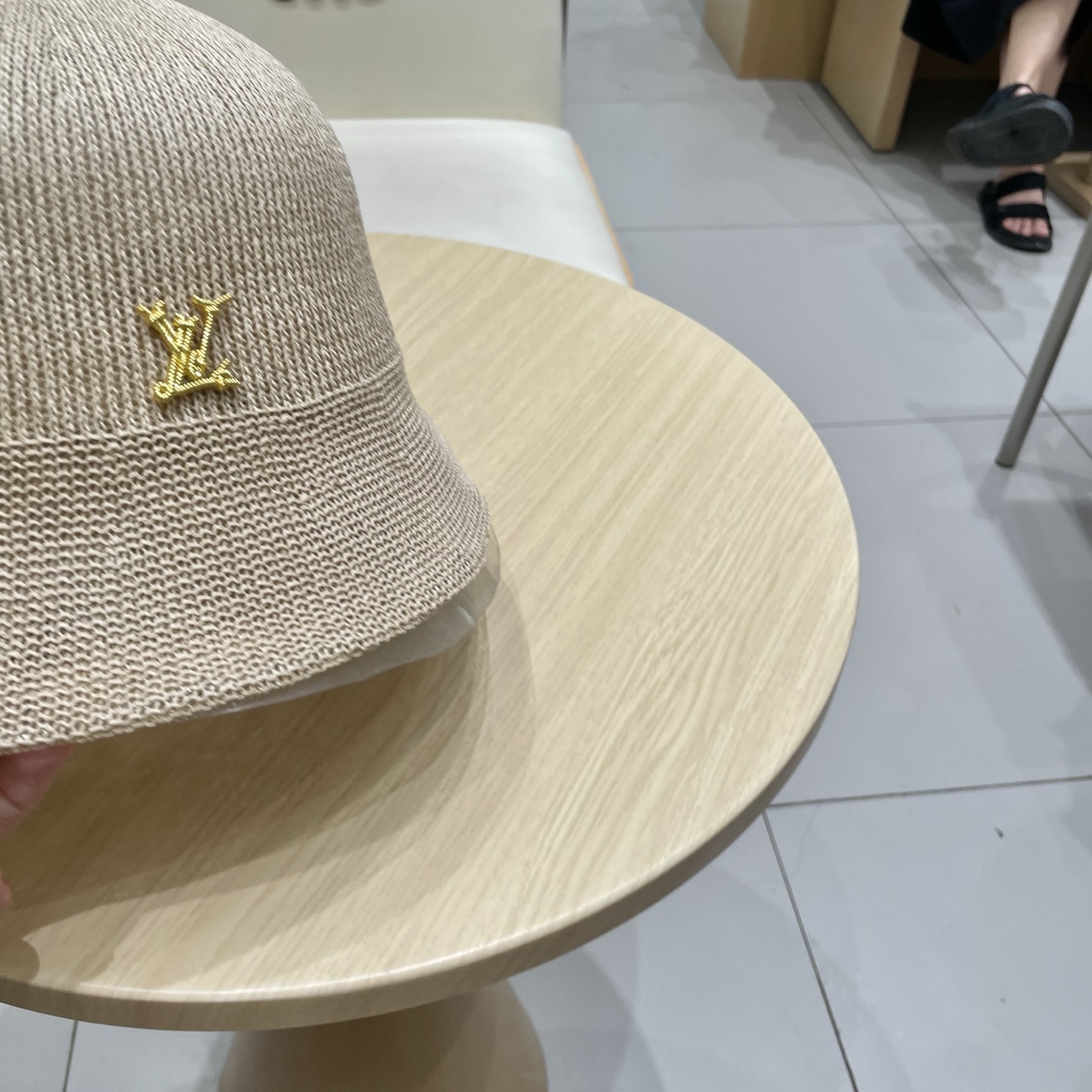  LV路易威登日本和纸薄款透气针织渔夫帽子女春夏素颜百搭盆帽显脸小水桶帽潮