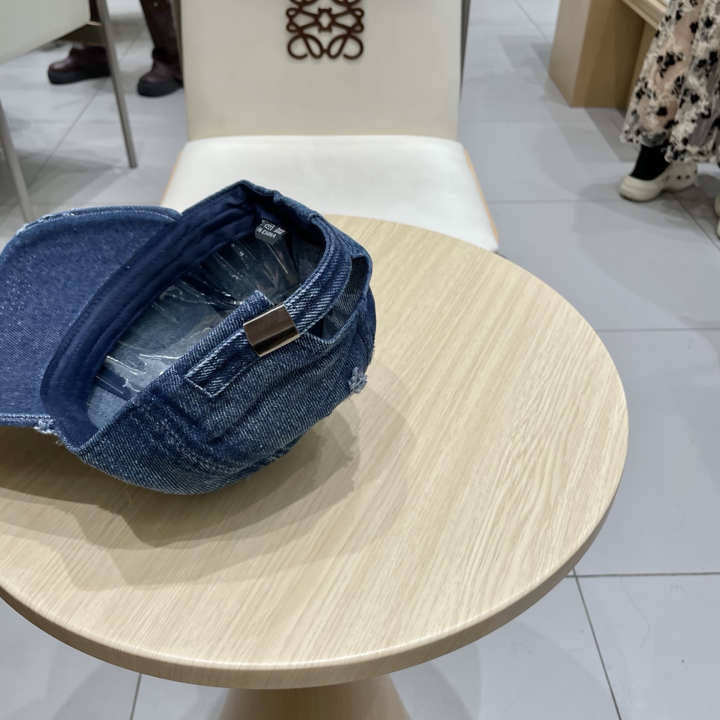  CHANEL香奈儿】新款简约logo棒球帽，新款出货，大牌款超好搭配，赶紧入手！