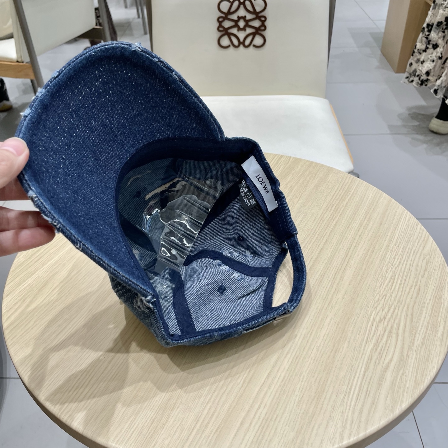  CHANEL香奈儿】新款简约logo棒球帽，新款出货，大牌款超好搭配，赶紧入手！