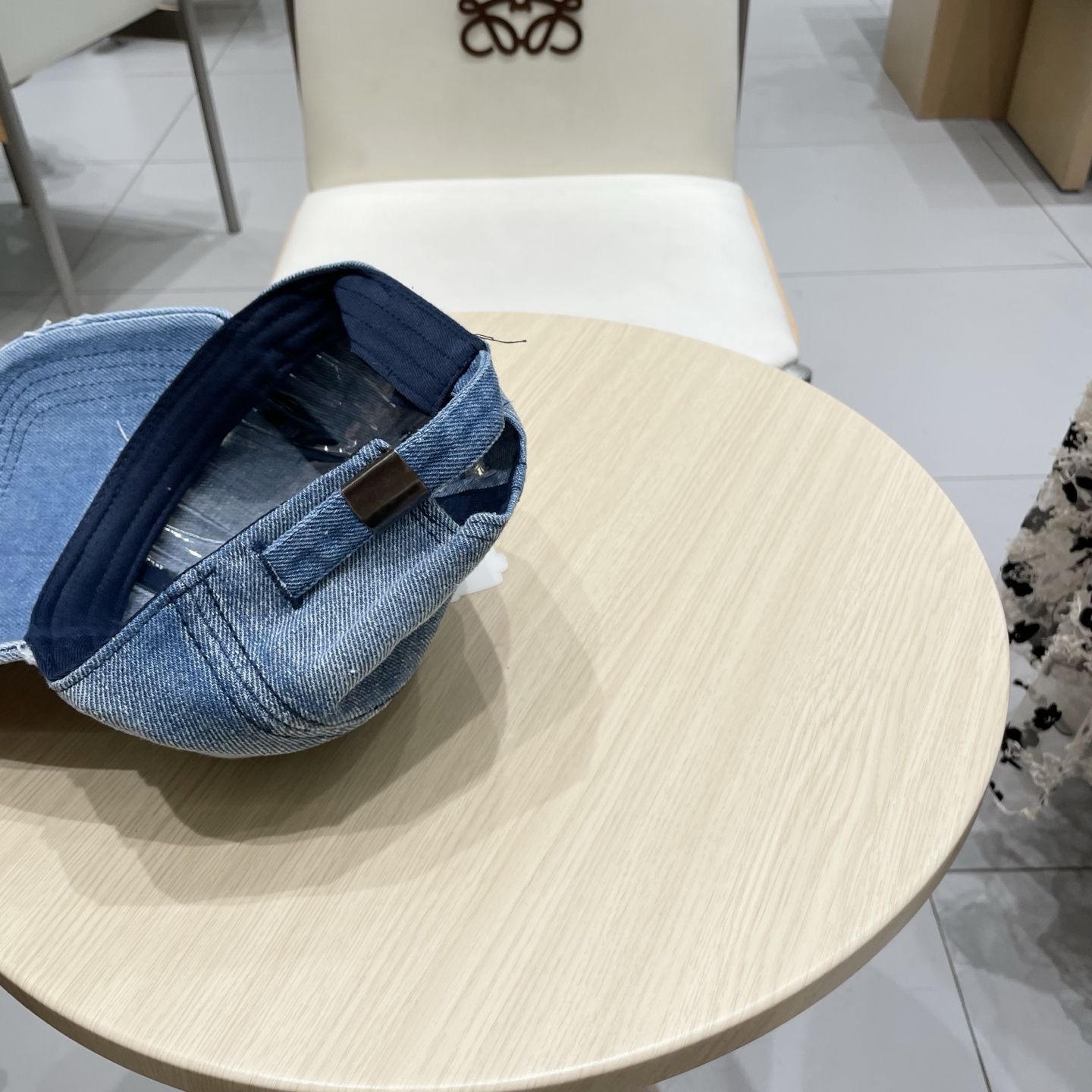  CHANEL香奈儿】新款简约logo棒球帽，新款出货，大牌款超好搭配，赶紧入手！