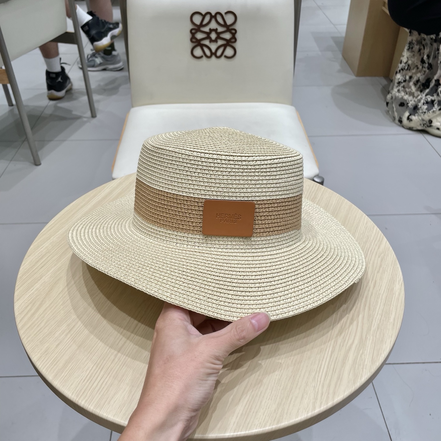  爱马仕新款草帽，平顶礼帽，头围57cm