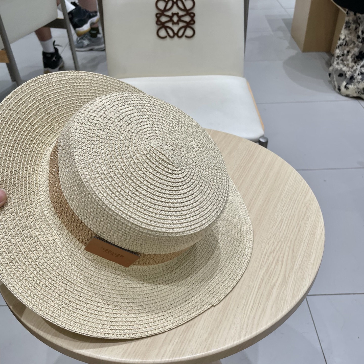  爱马仕新款草帽，平顶礼帽，头围57cm