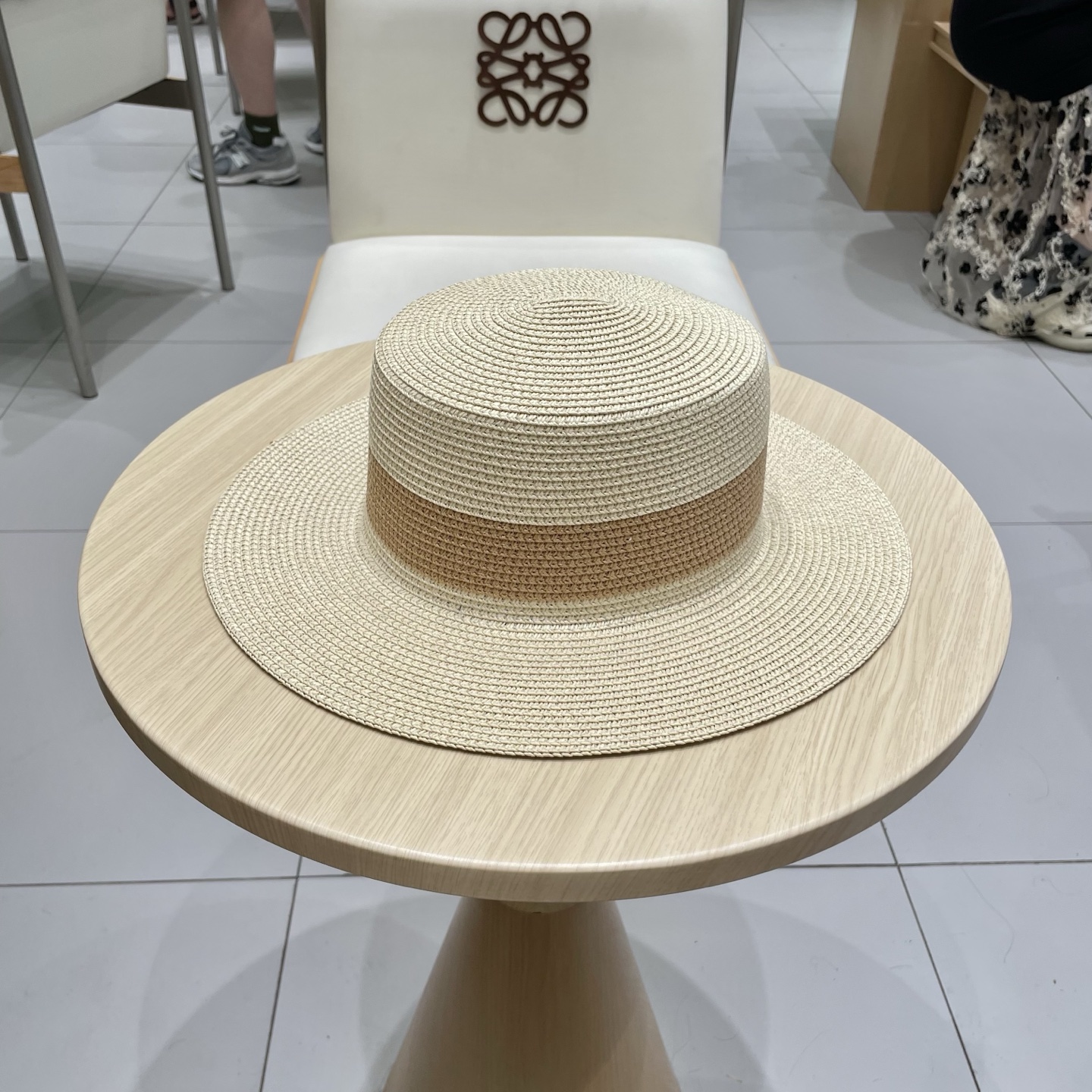  爱马仕新款草帽，平顶礼帽，头围57cm