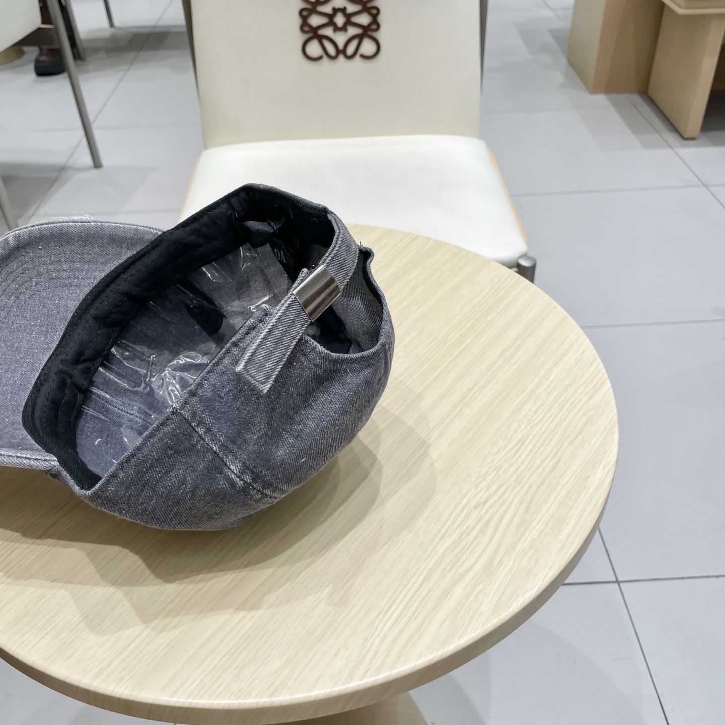  【罗意威】新款刺绣棒球帽，专柜同步出货，大牌款超好搭配，赶紧入手