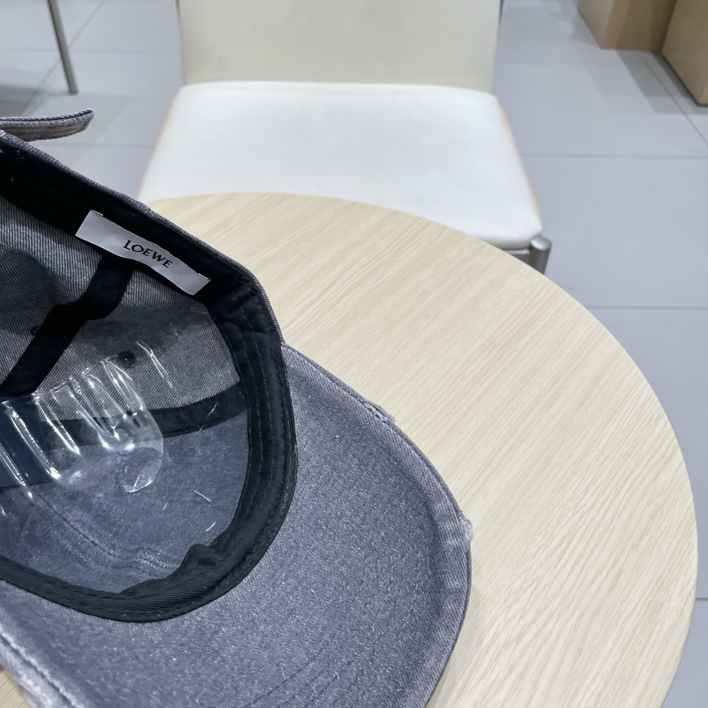  【罗意威】新款刺绣棒球帽，专柜同步出货，大牌款超好搭配，赶紧入手