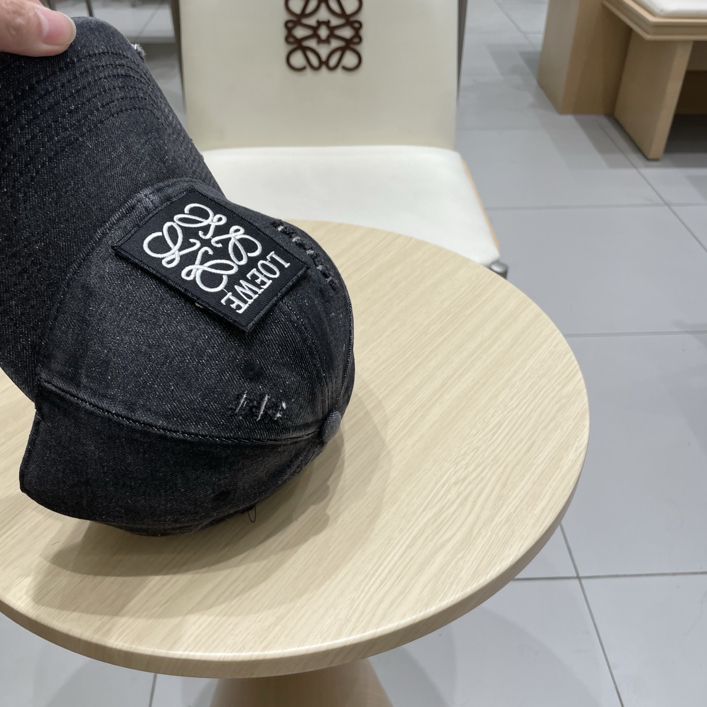  【罗意威】新款刺绣棒球帽，专柜同步出货，大牌款超好搭配，赶紧入手