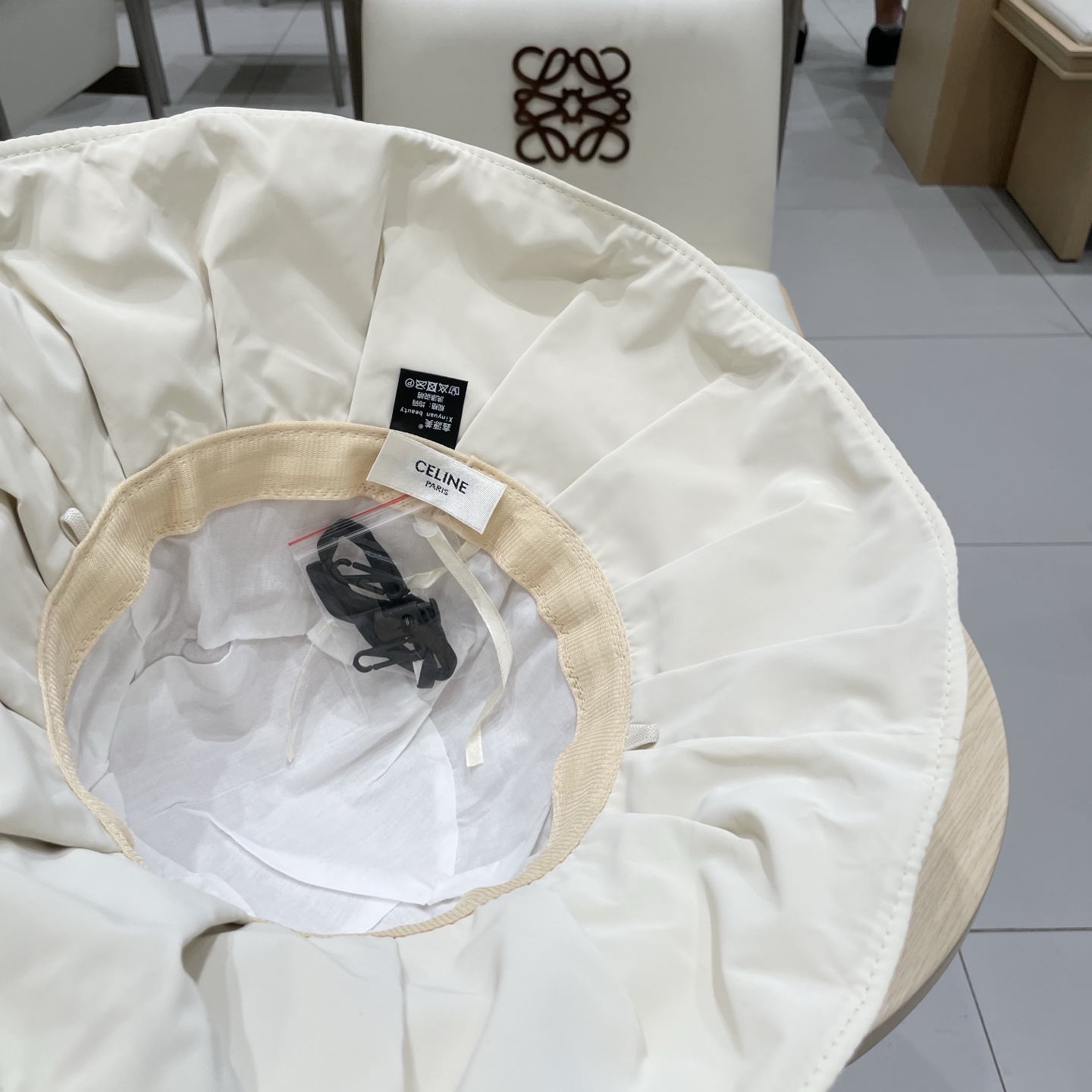  celine塞琳2025新款渔夫帽女遮脸防晒帽子夏季海边黑胶防紫外线遮阳太阳帽子