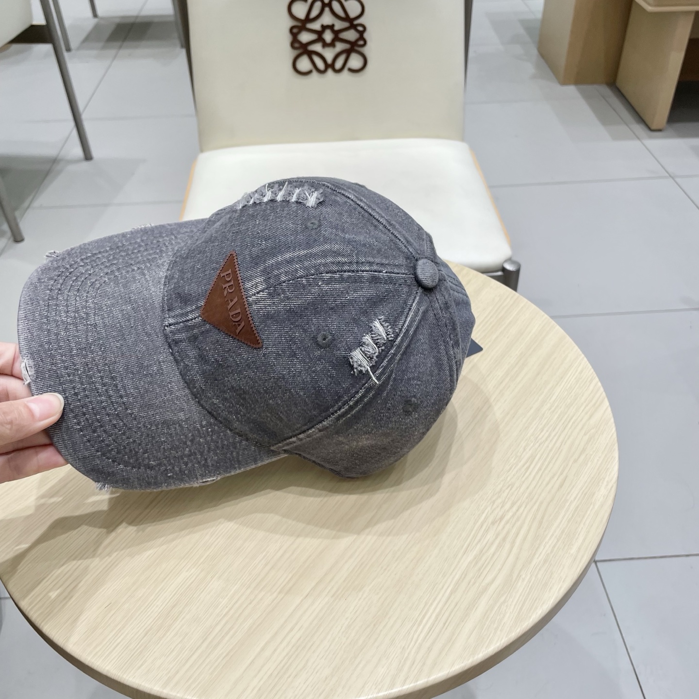 【普拉达】春夏新款大牌刺绣棒球帽，新款出货，大牌款超好搭配，赶