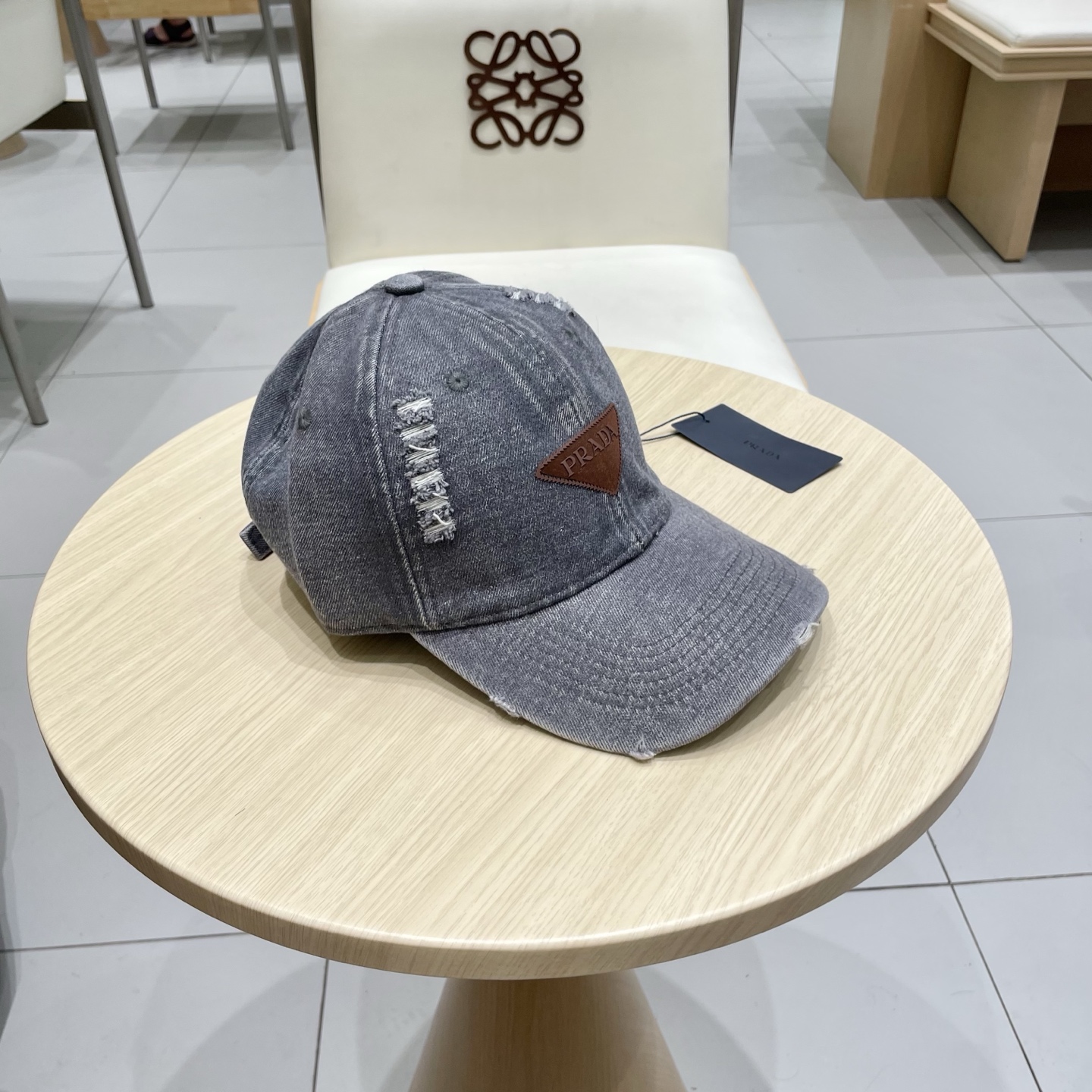 【普拉达】春夏新款大牌刺绣棒球帽，新款出货，大牌款超好搭配，赶