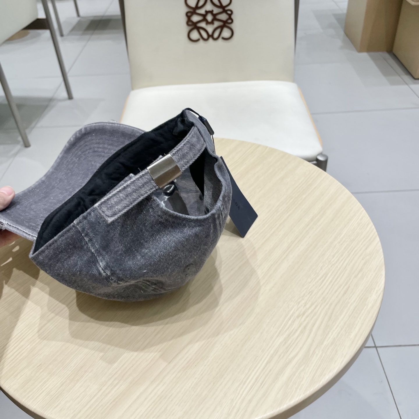 【普拉达】春夏新款大牌刺绣棒球帽，新款出货，大牌款超好搭配，赶