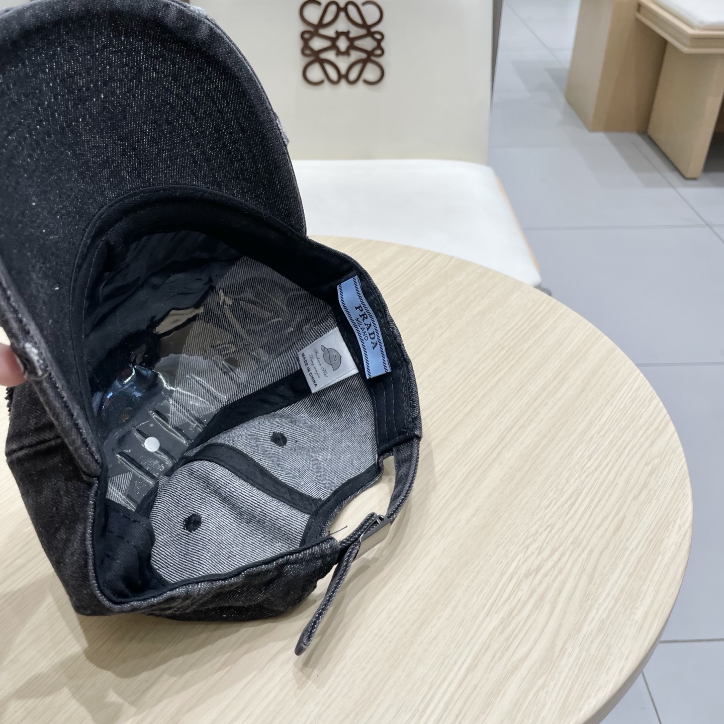 【普拉达】春夏新款大牌刺绣棒球帽，新款出货，大牌款超好搭配，赶