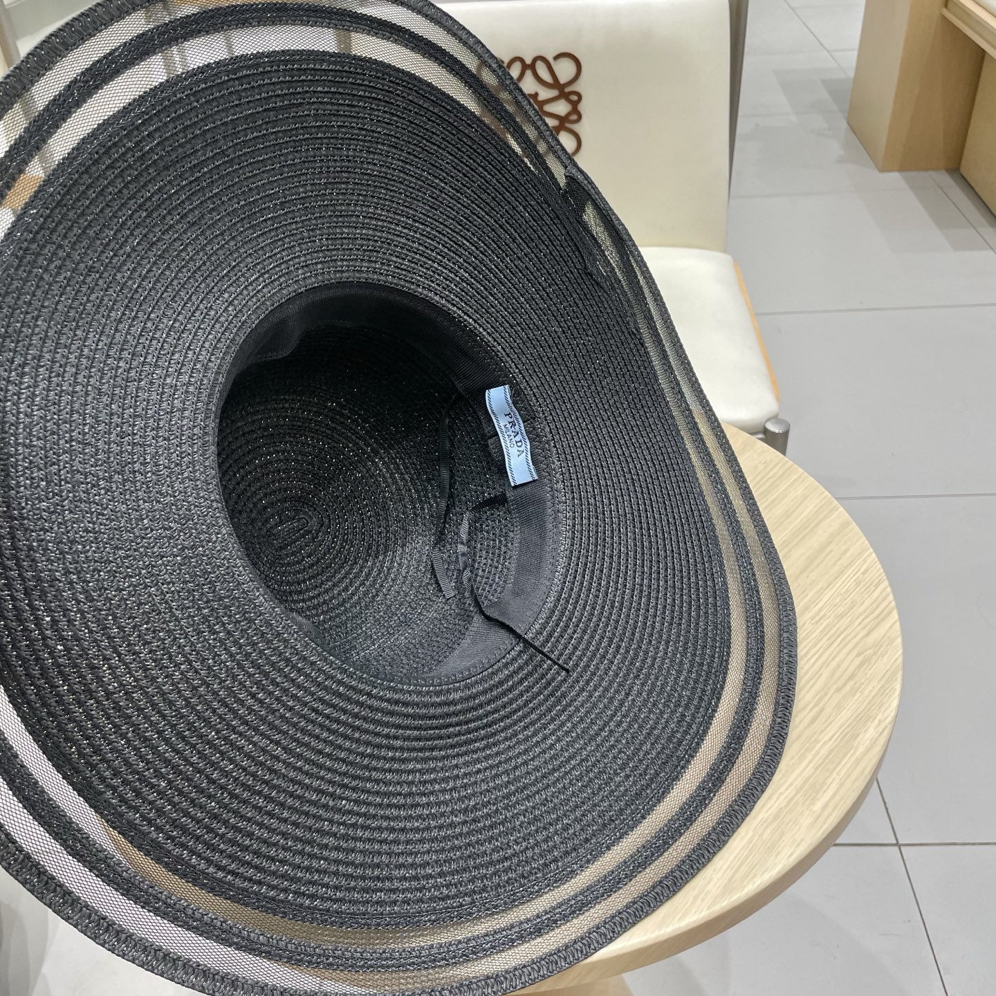 普拉达新款平顶礼帽，大帽檐草帽，头围57cm