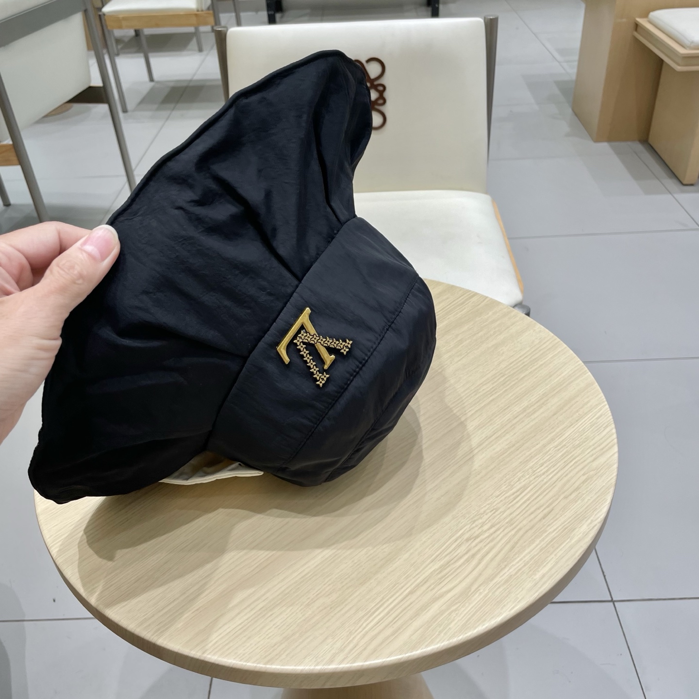 Lv路易威登蝴蝶结渔夫帽，名媛气质款，头围57cm