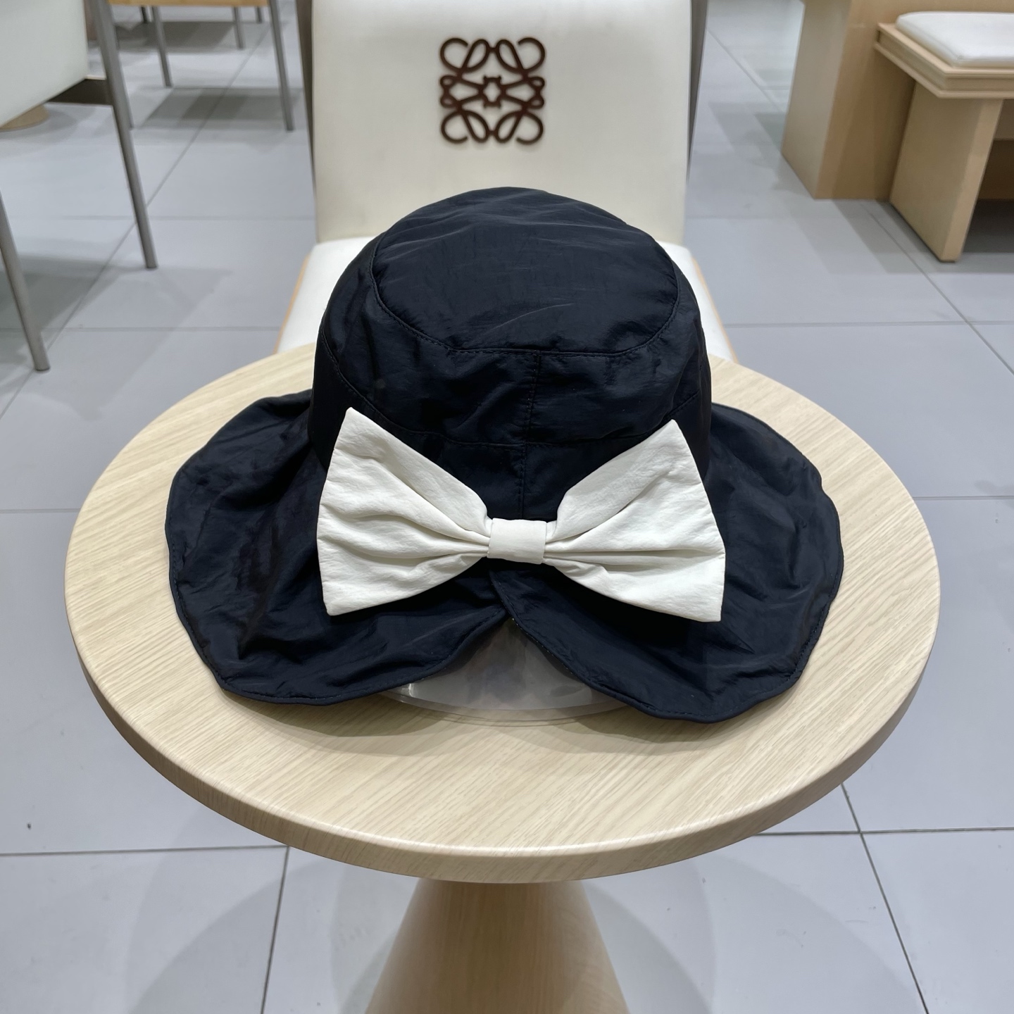 Lv路易威登蝴蝶结渔夫帽，名媛气质款，头围57cm