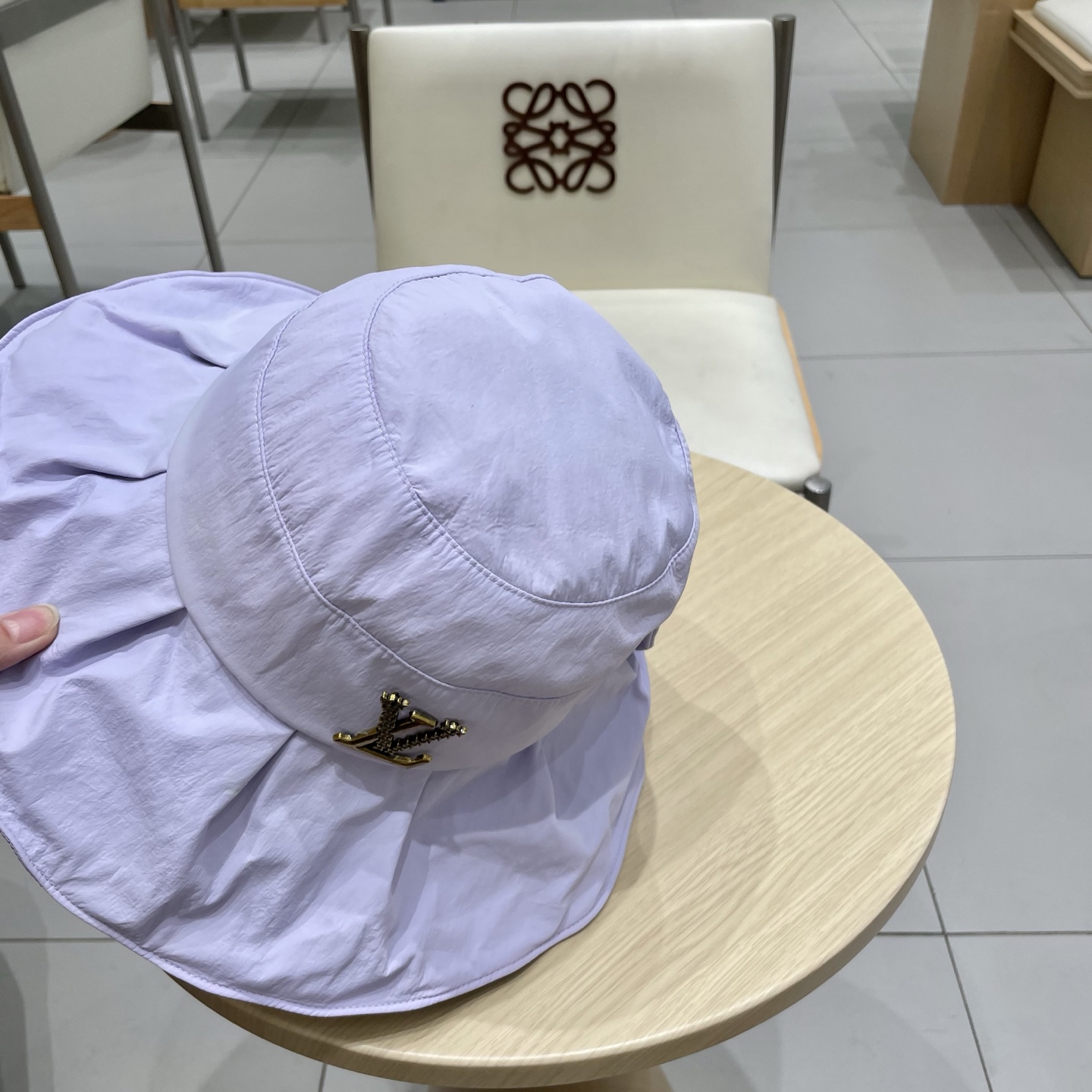 Lv路易威登蝴蝶结渔夫帽，名媛气质款，头围57cm