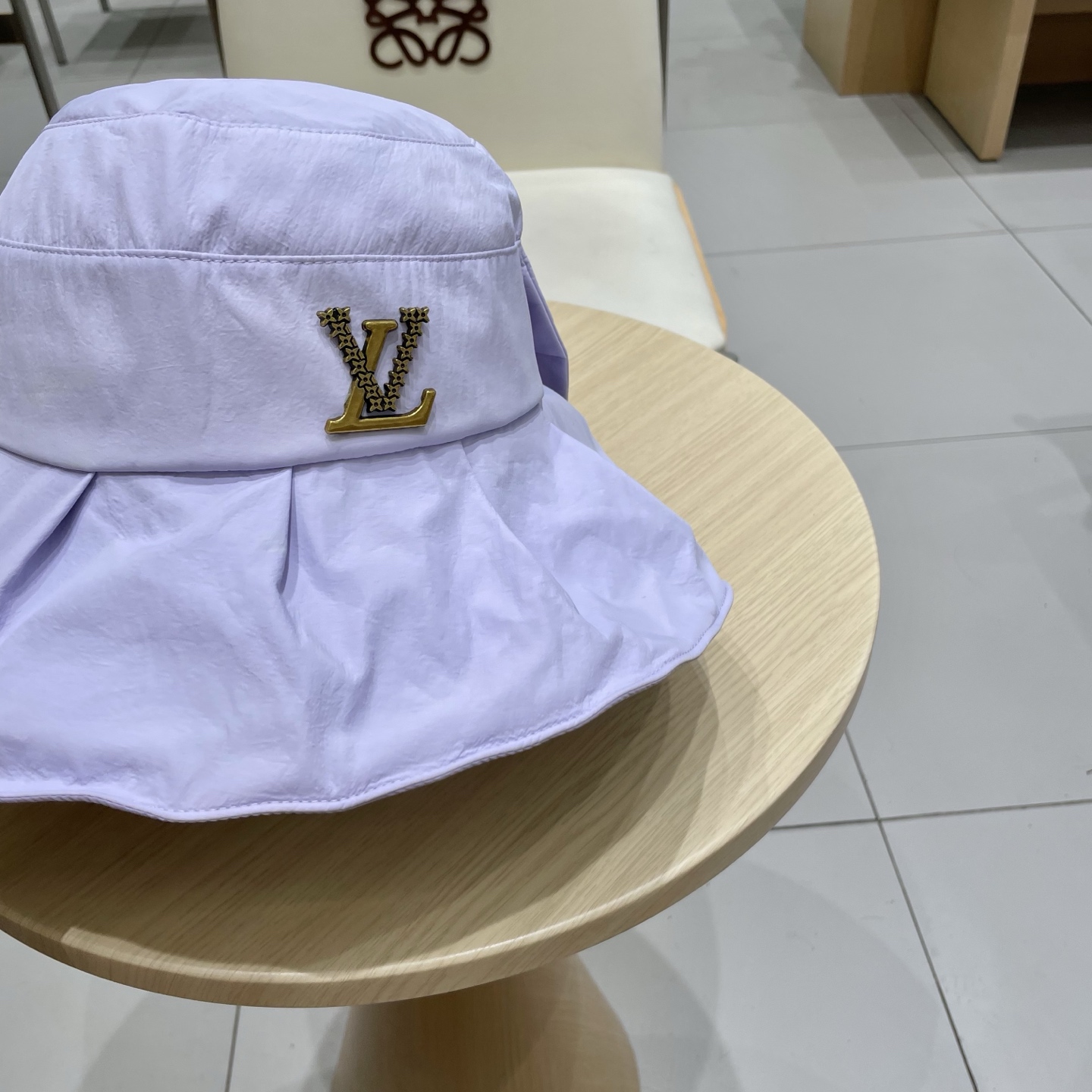 Lv路易威登蝴蝶结渔夫帽，名媛气质款，头围57cm