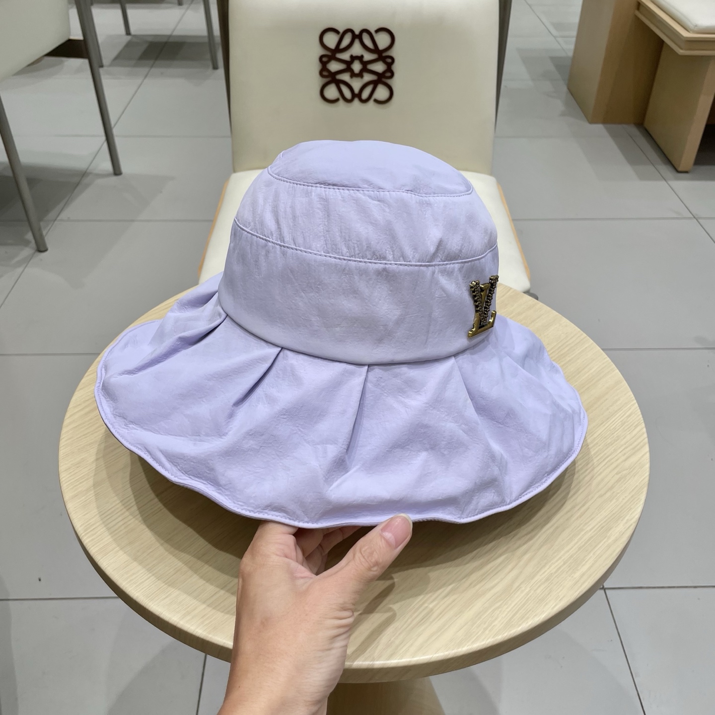 Lv路易威登蝴蝶结渔夫帽，名媛气质款，头围57cm