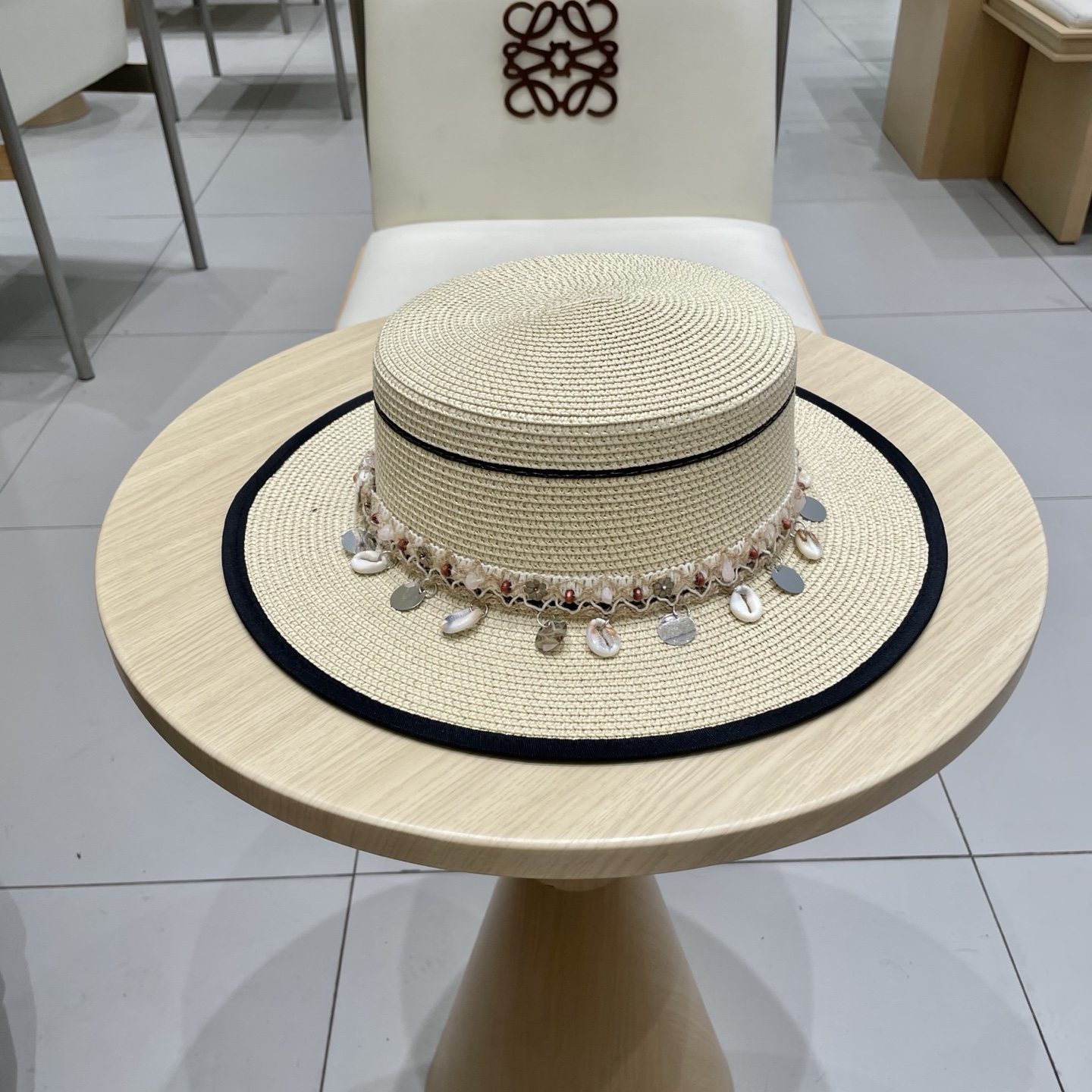  🧢路易威登LouisVuitton😍夏季草帽女平顶复古度假风渔夫帽户外沙滩防晒遮阳民族风平沿宽檐遮