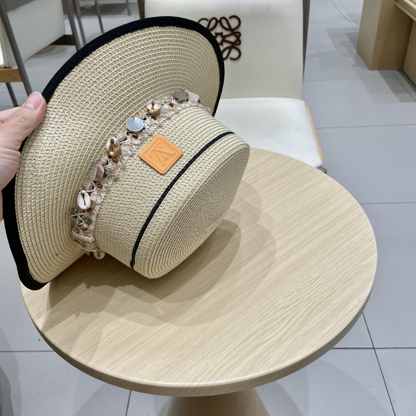  🧢路易威登LouisVuitton😍夏季草帽女平顶复古度假风渔夫帽户外沙滩防晒遮阳民族风平沿宽檐遮