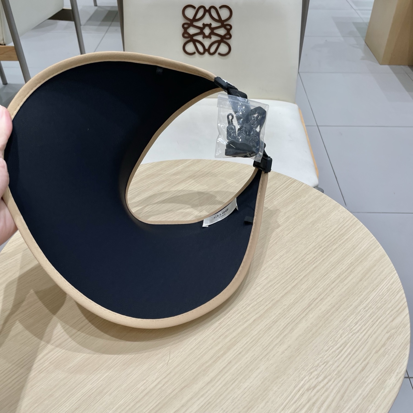  celine塞琳新款2025遮阳空顶帽子女减龄时尚春夏季鸭舌帽百搭简约休闲防晒帽